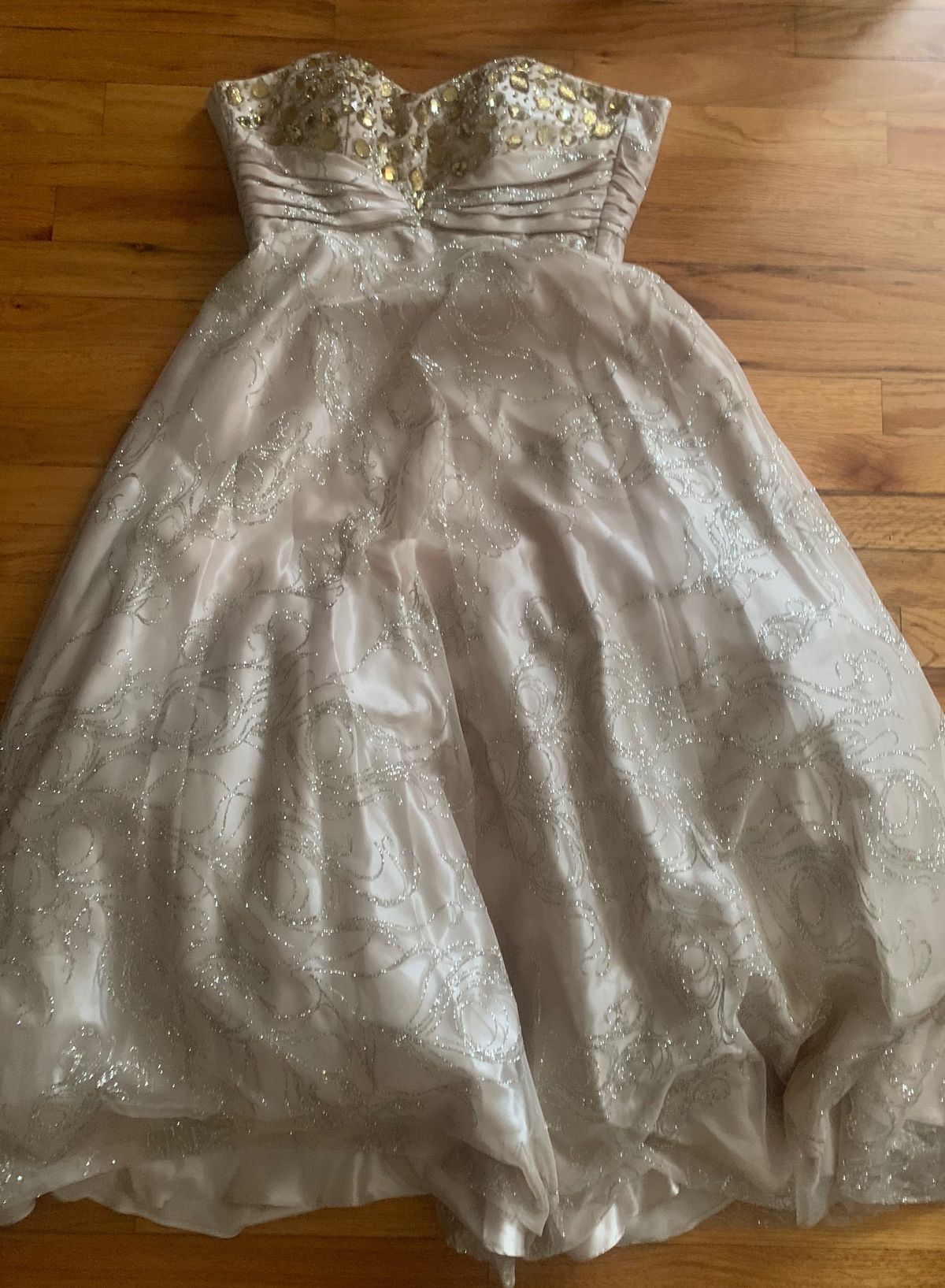 Size 6 Prom Strapless Nude Ball Gown on Queenly