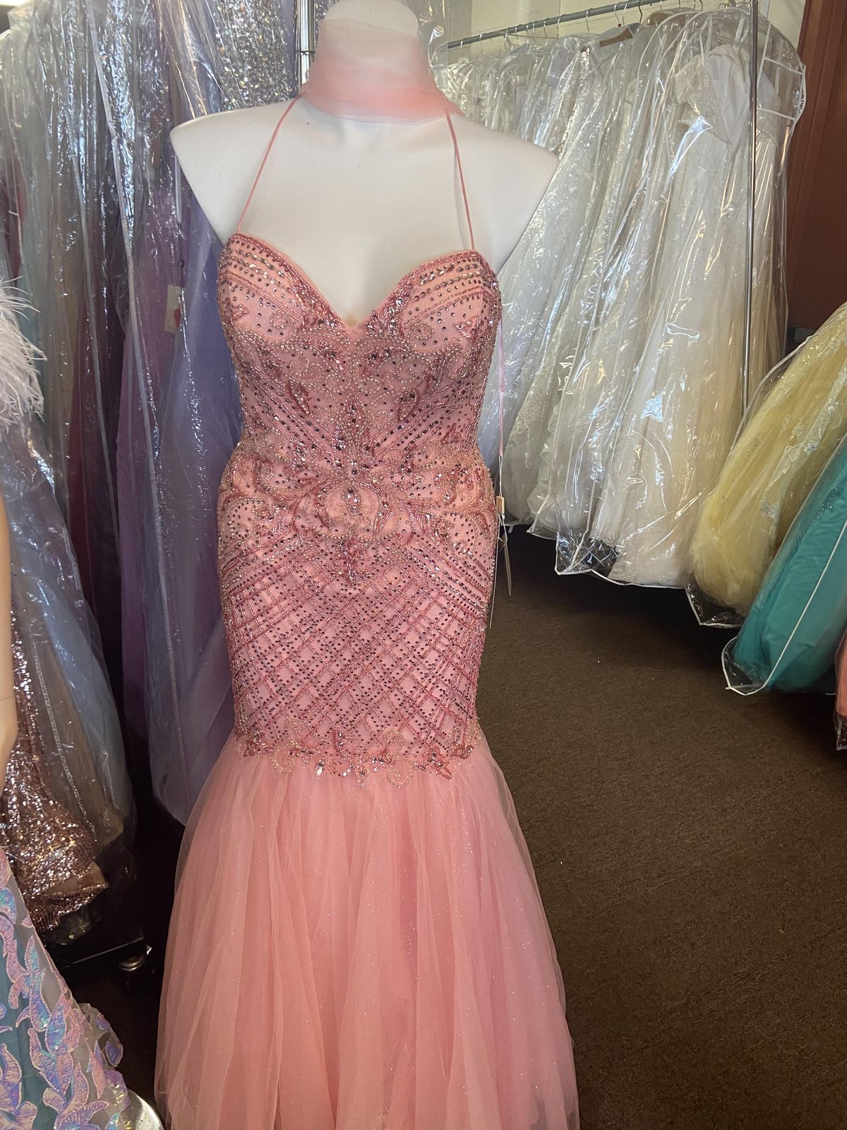 Queenly | Buy and sell prom, pageant, and formal dresses