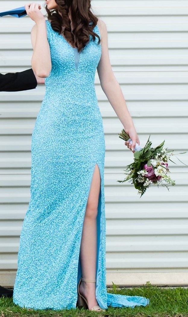 Size 0 Prom Plunge Sheer Blue Side Slit Dress on Queenly