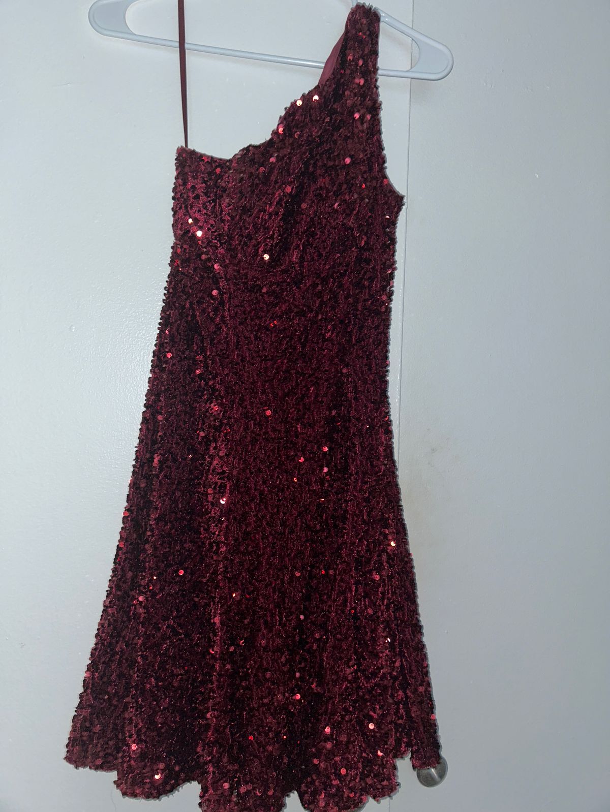 Johnathan Kayne Size 6 Prom One Shoulder Red Cocktail Dress on Queenly