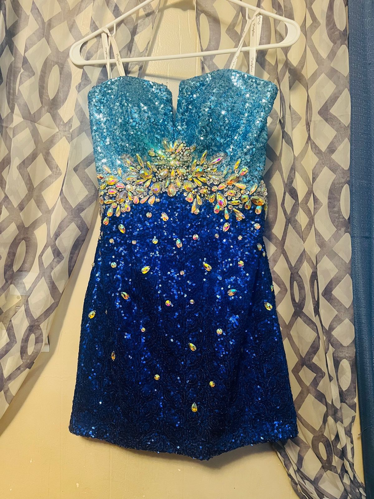 Party Time Formals Size 8 Prom Blue A-line Dress on Queenly