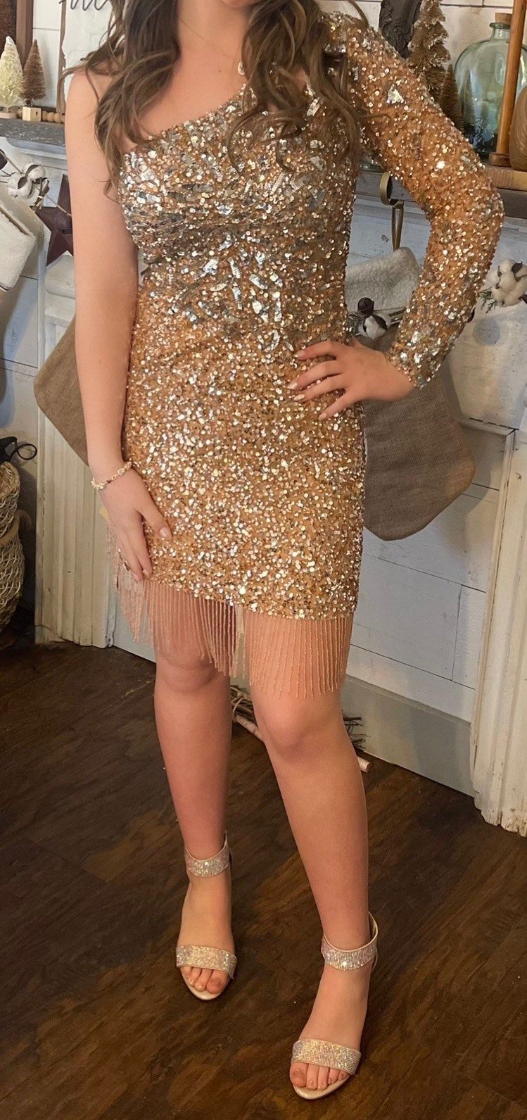 Rachel Allan Size 4 Prom Long Sleeve Sequined Gold Cocktail Dress on Queenly
