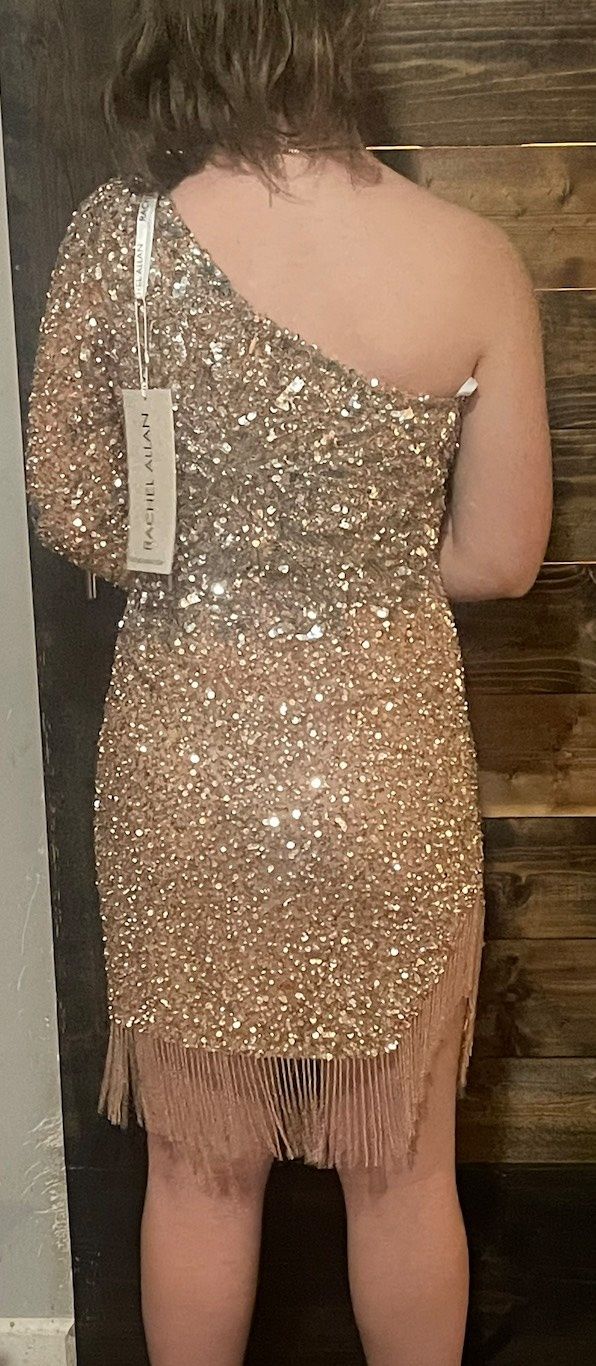 Rachel Allan Size 4 Prom Long Sleeve Sequined Gold Cocktail Dress on Queenly