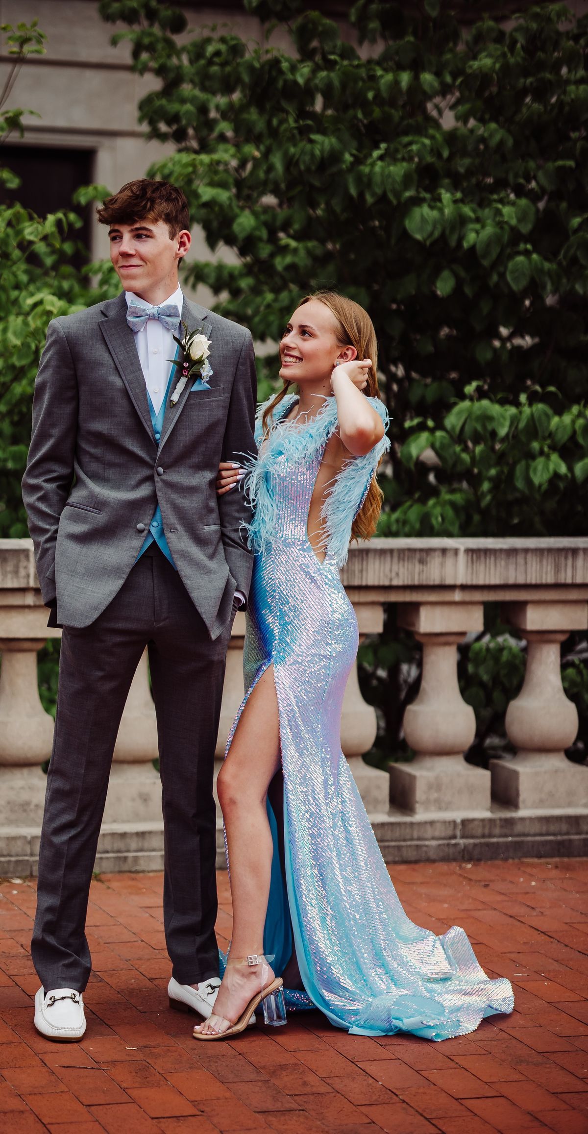 Style 38896 Ava Presley Size 0 Prom Plunge Blue Side Slit Dress on Queenly