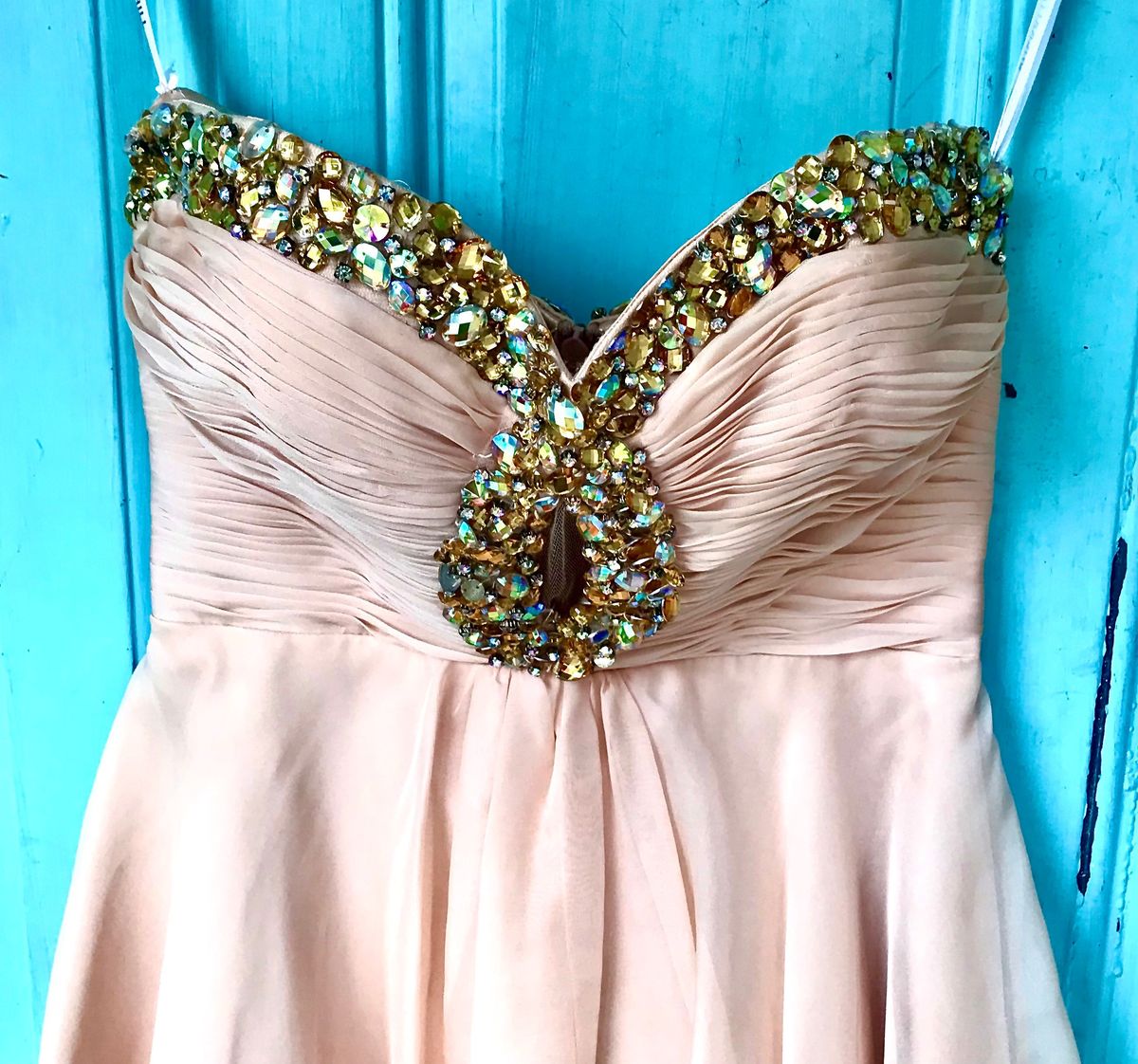 Sherri Hill Size 2 Prom Strapless Nude Cocktail Dress on Queenly