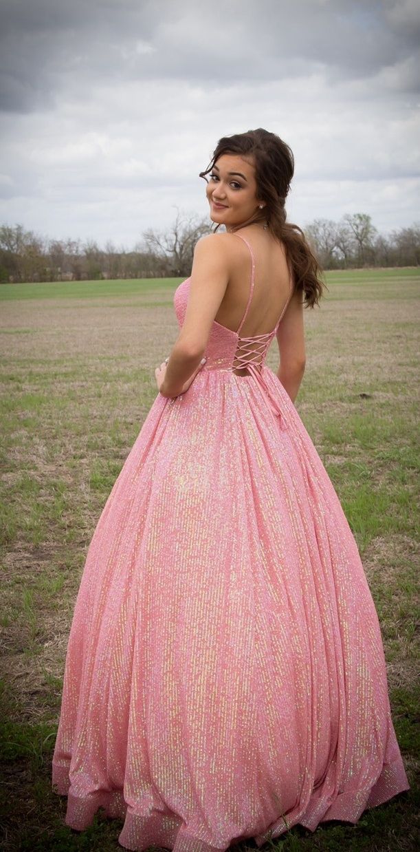 Sherri Hill Size 2 Prom Plunge Pink Ball Gown on Queenly