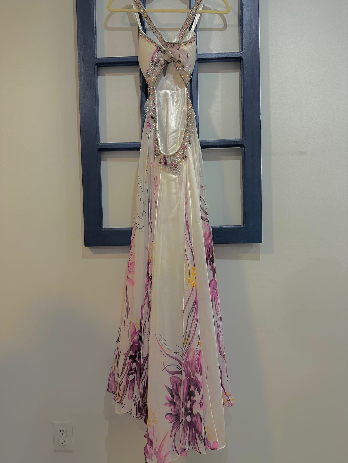 Size 0 Prom Halter Multicolor Side Slit Dress on Queenly