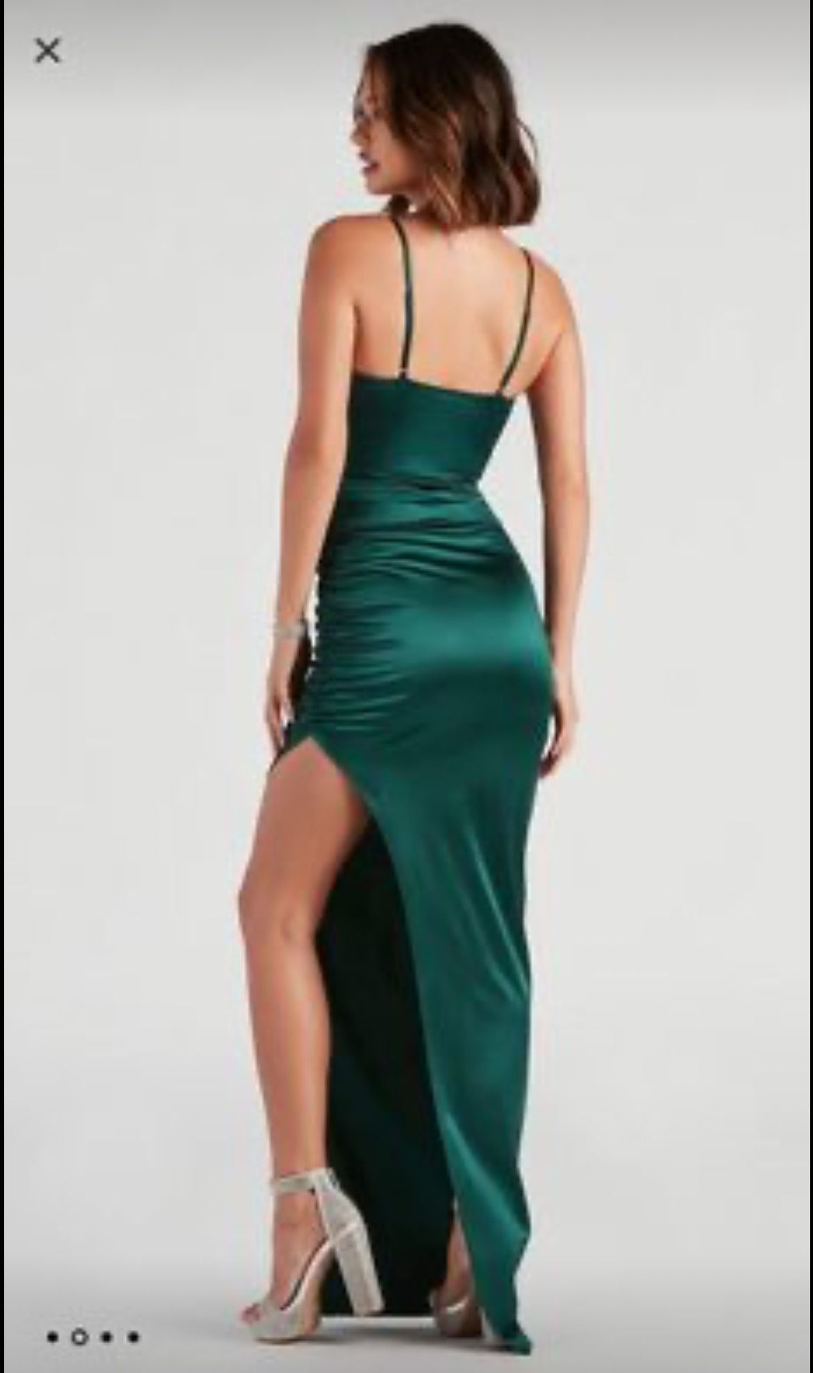 Windsor Size XS Prom Plunge Green Side Slit Dress on Queenly