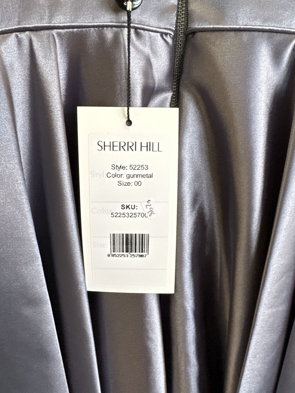 Style 52253 Sherri Hill Size 00 Plunge Gray Cocktail Dress on Queenly