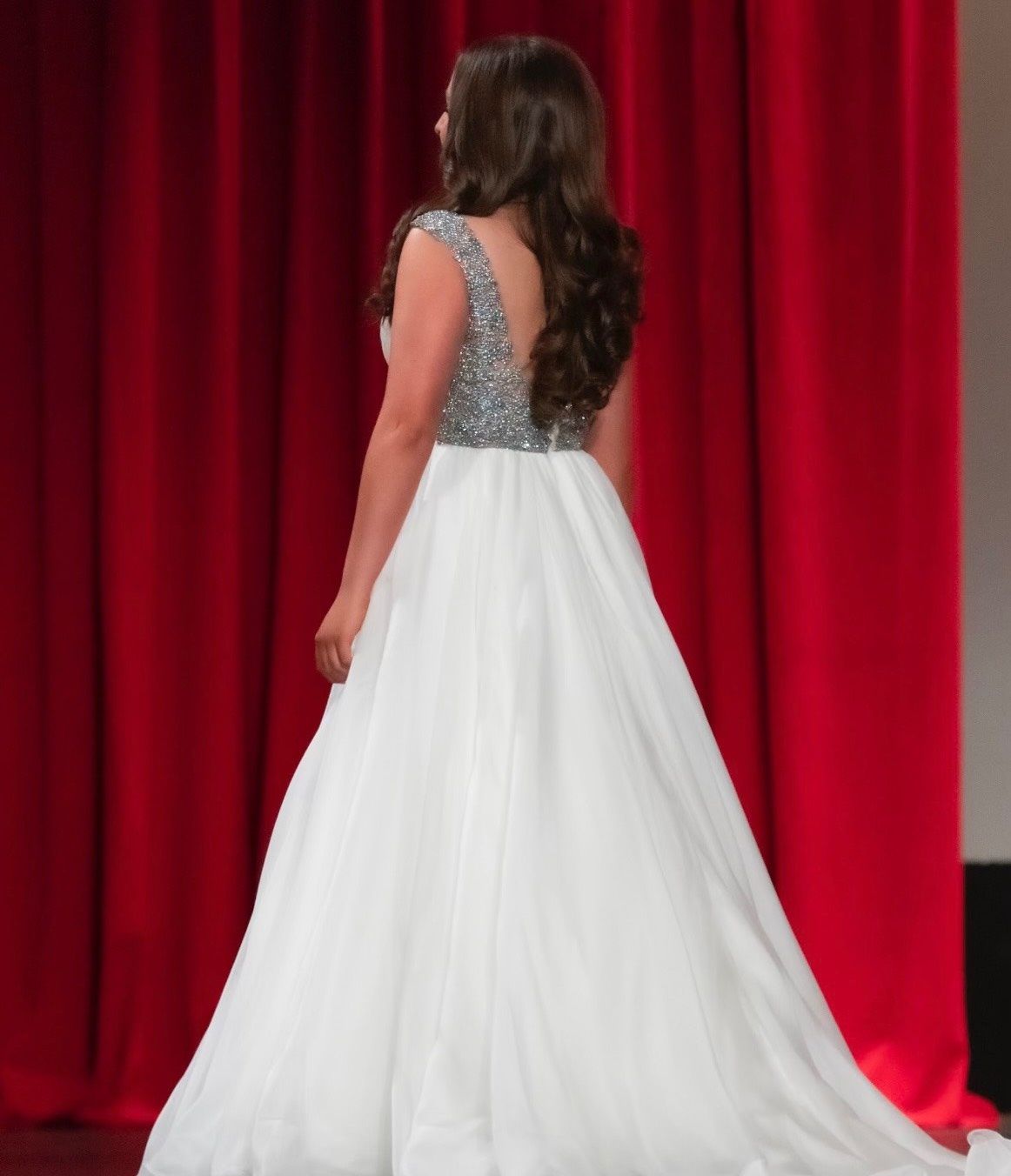 Rachel Allan Size 8 Pageant Plunge White Ball Gown on Queenly
