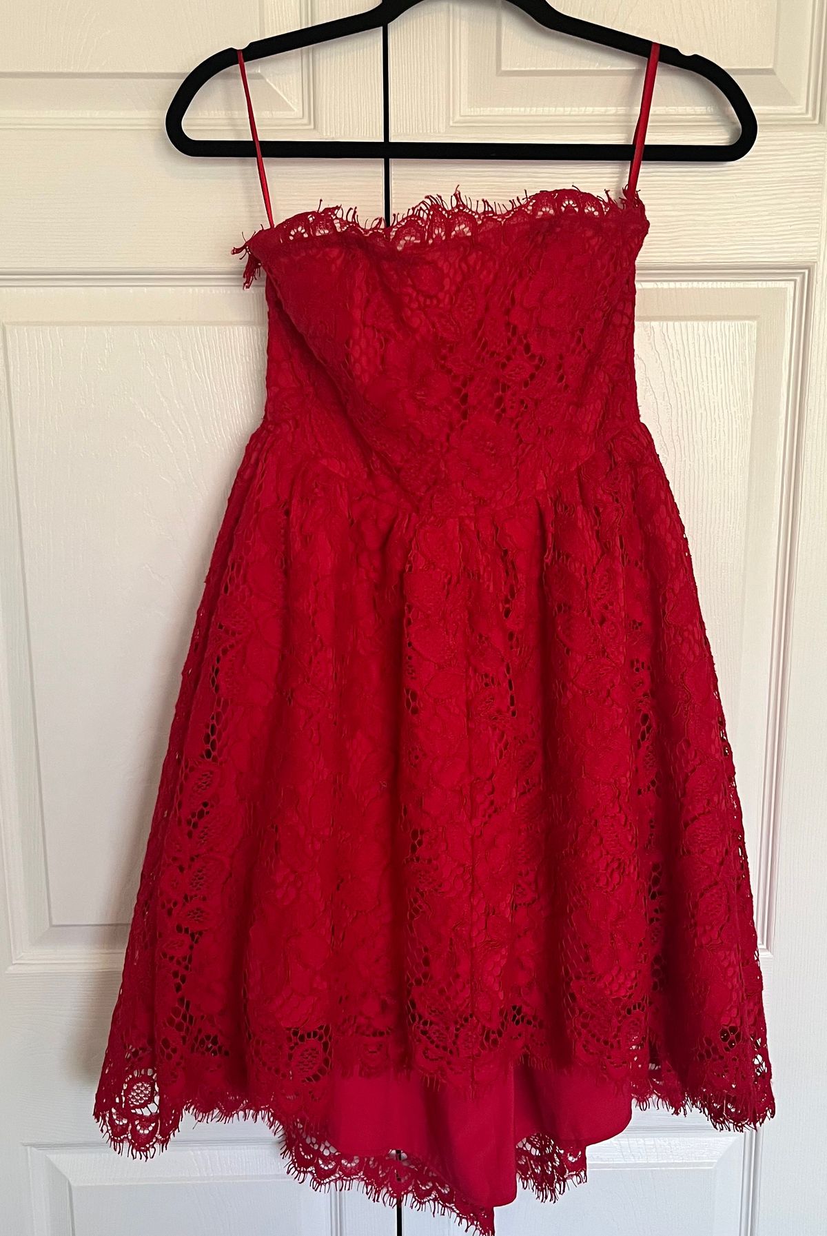 NBD Size 4 Strapless Lace Red Cocktail Dress on Queenly