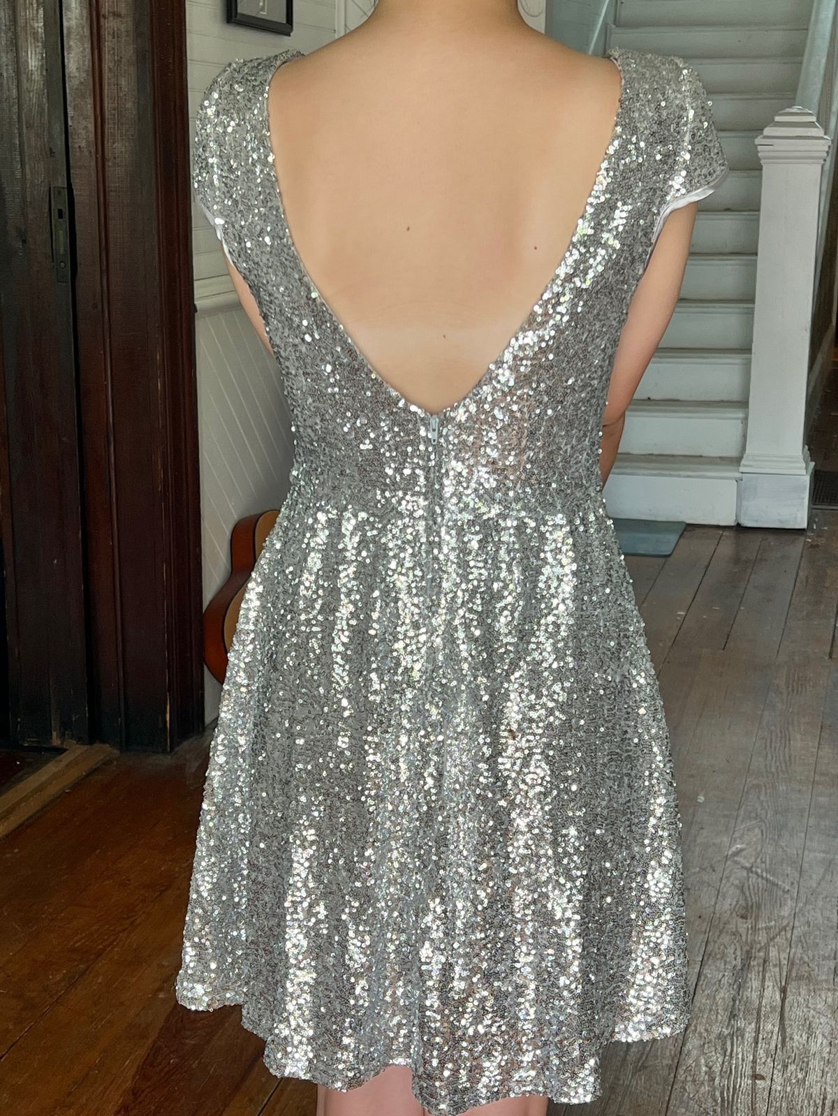 Size 8 Prom Cap Sleeve Silver Cocktail Dress on Queenly