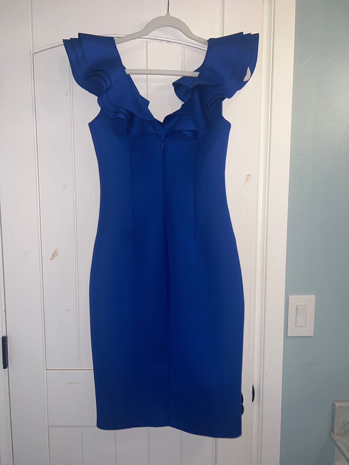 Eliza J Size 6 Prom Off The Shoulder Blue Cocktail Dress on Queenly