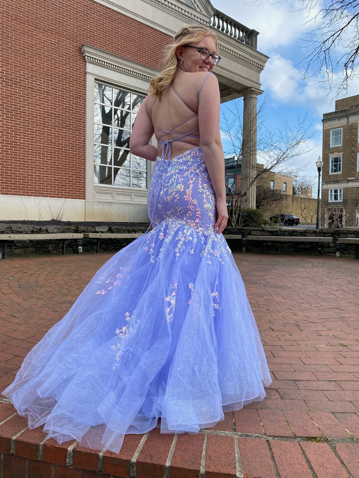 Size 6 Prom Purple Mermaid Dress on Queenly