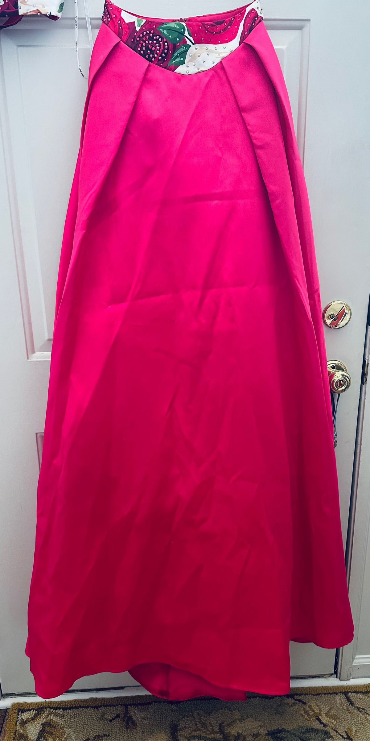 Vienna Size 00 Prom Halter Floral Hot Pink Ball Gown on Queenly