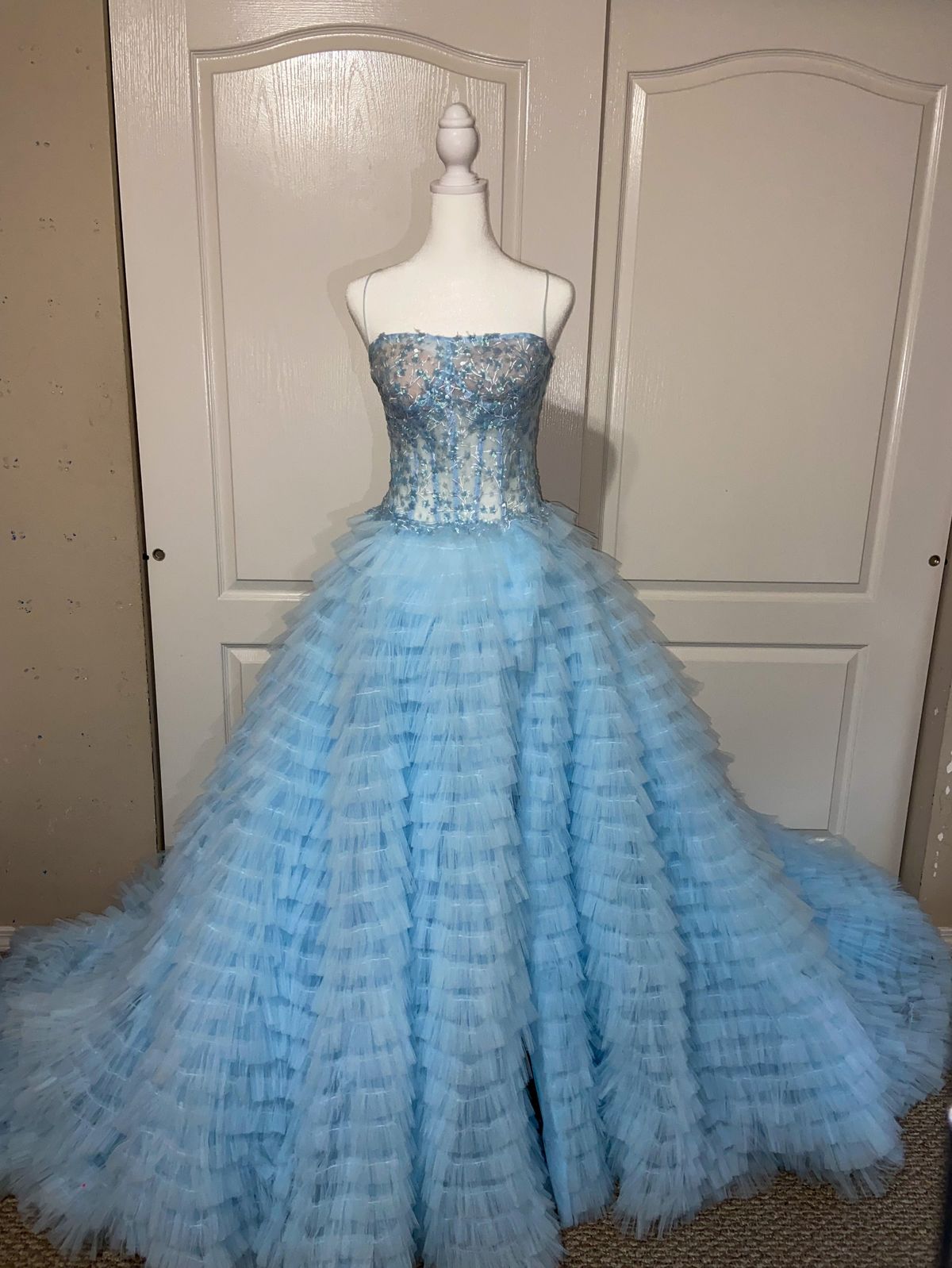 Style 54189 Sherri Hill Size 4 Pageant Strapless Blue Ball Gown on Queenly