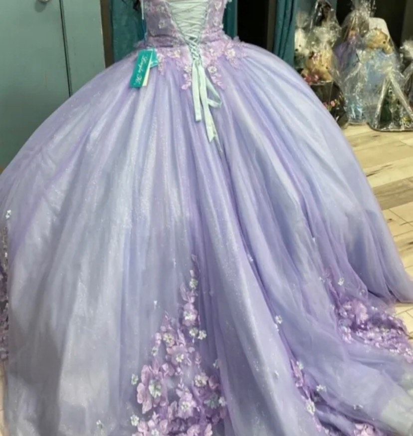 Size 8 Cap Sleeve Purple Ball Gown on Queenly