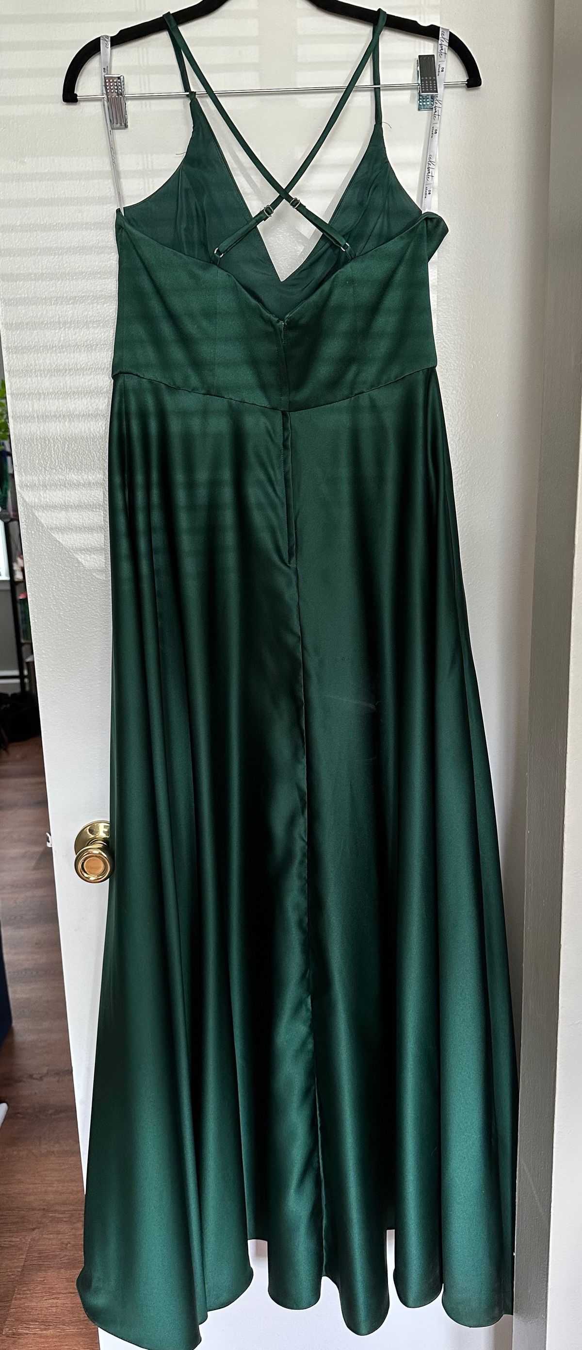 Size 8 Bridesmaid Plunge Emerald Green Floor Length Maxi on Queenly