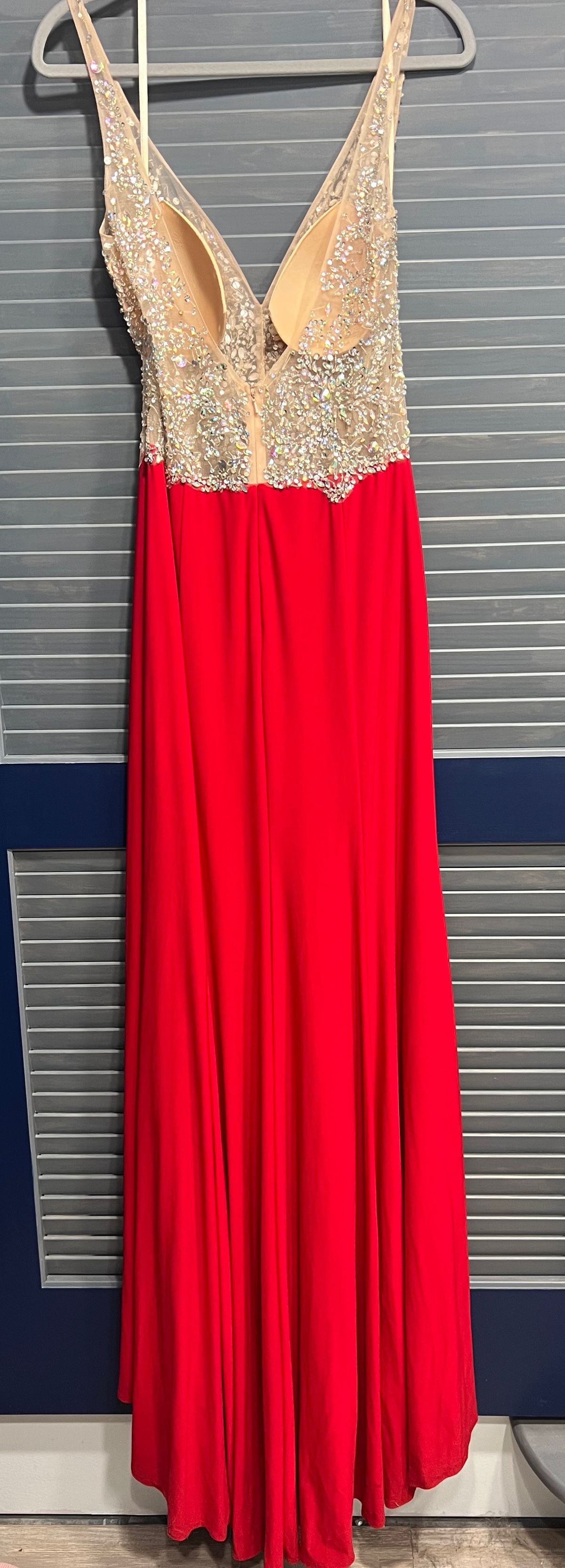 Plus Size 18 Prom Plunge Red Dress With Train on Queenly