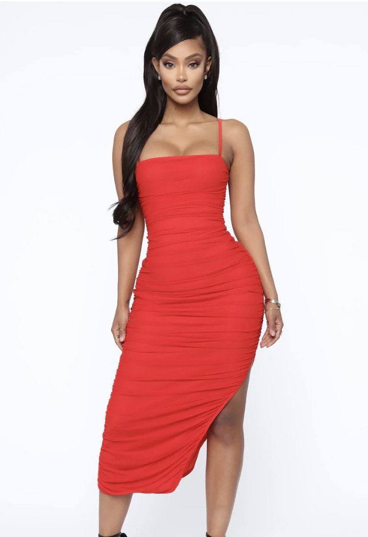 Size 10 Prom Plunge Red Side Slit Dress on Queenly