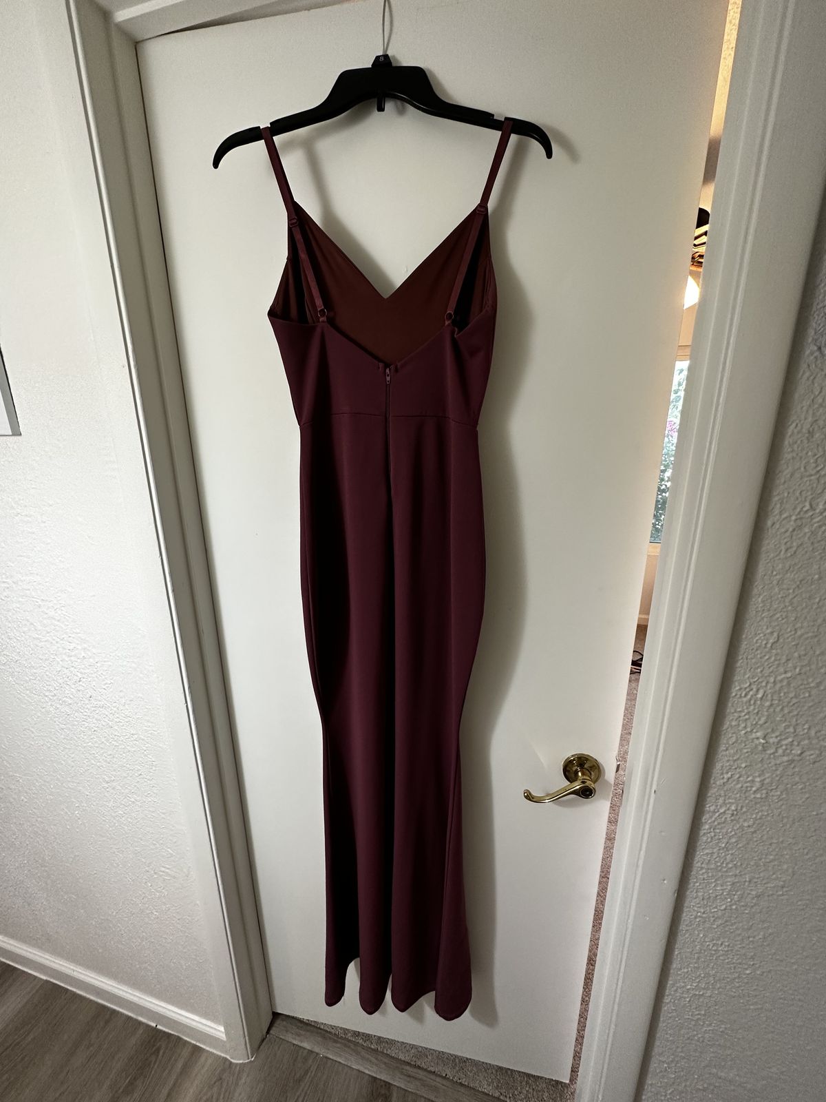 Windsor Size 4 Prom Plunge Burgundy Red Mermaid Dress on Queenly