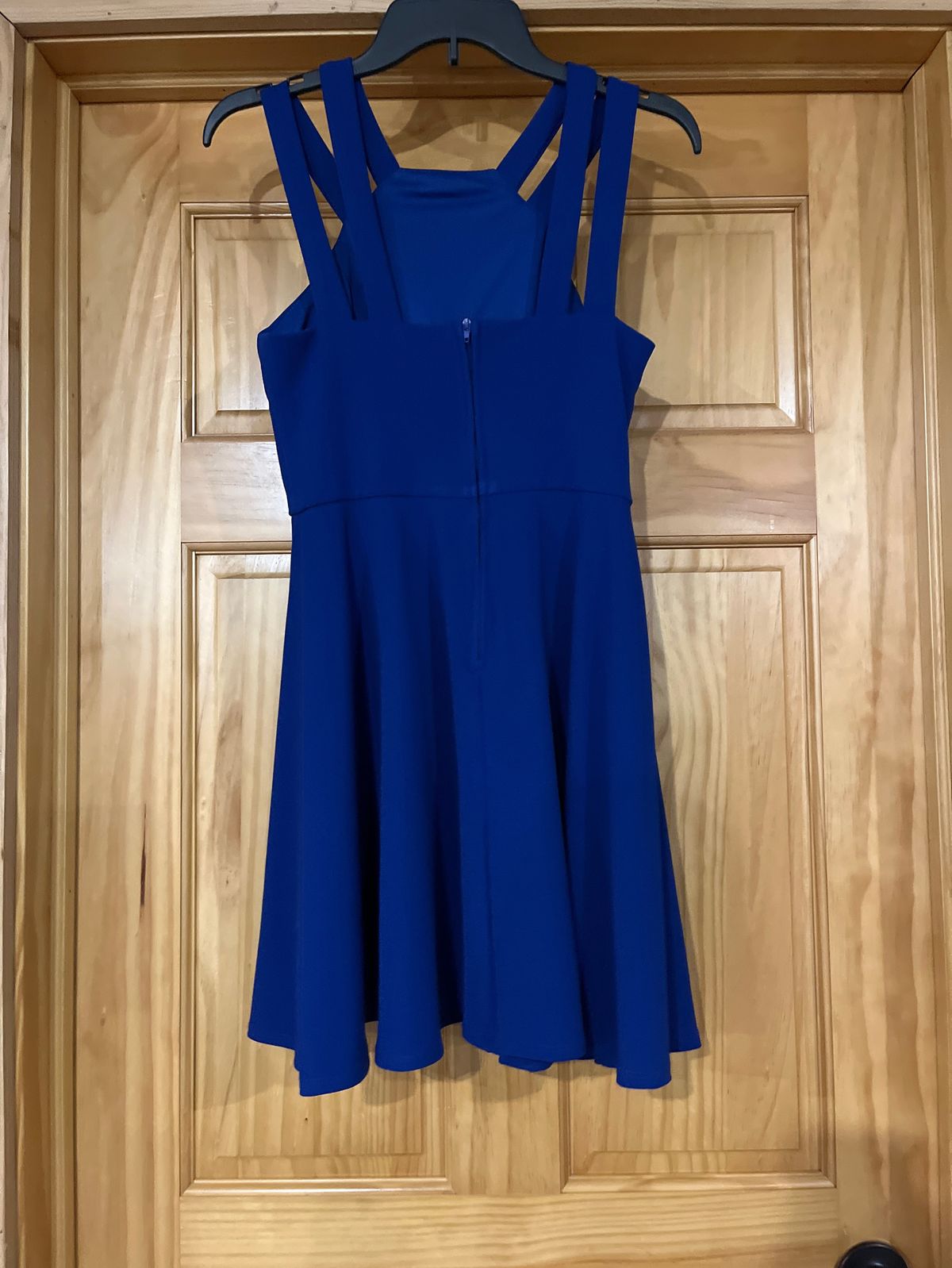 Size 8 High Neck Blue Cocktail Dress on Queenly