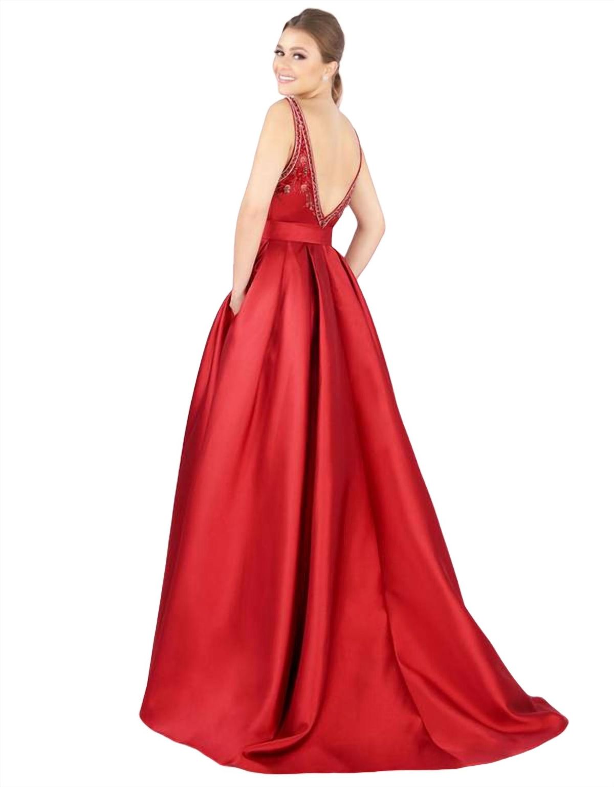 Style 1-3913635730-649 MAC DUGGAL Size 2 Prom Red Ball Gown on Queenly
