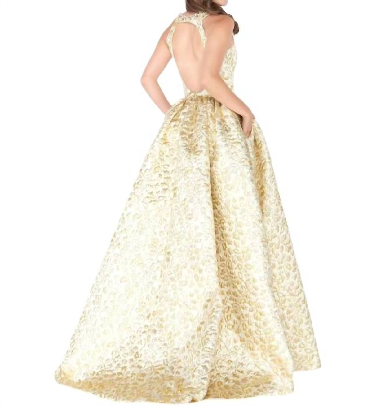 Style 1-4003020052-98 MAC DUGGAL Size 10 Homecoming Sequined Gold Cocktail Dress on Queenly
