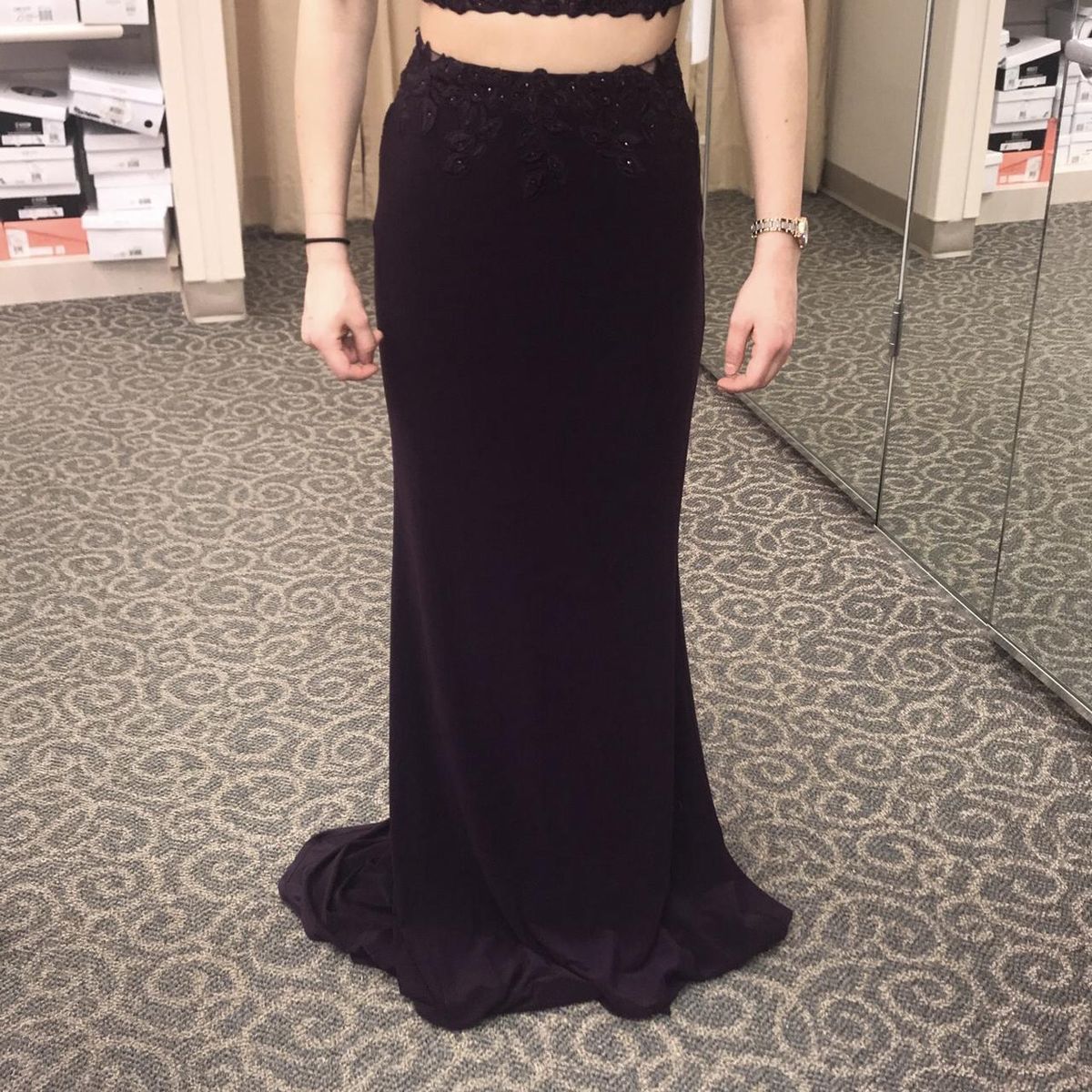 Style 10008 Faviana Size 00 Purple Floor Length Maxi on Queenly
