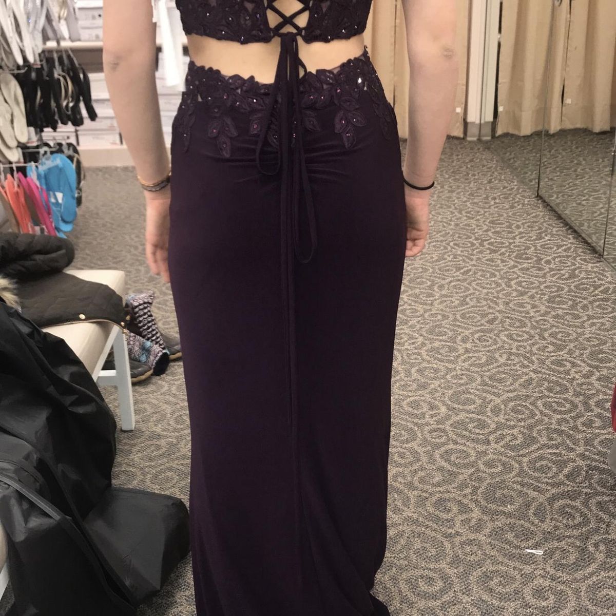 Style 10008 Faviana Size 4 Purple Floor Length Maxi on Queenly