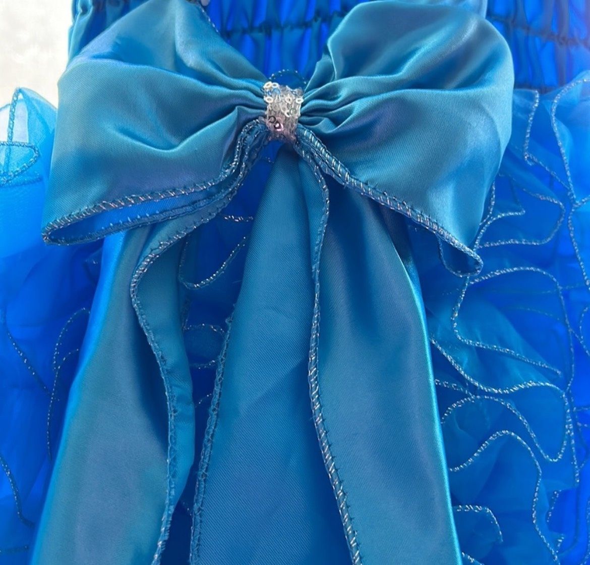 Girls Size 10 Pageant Cap Sleeve Blue Ball Gown on Queenly