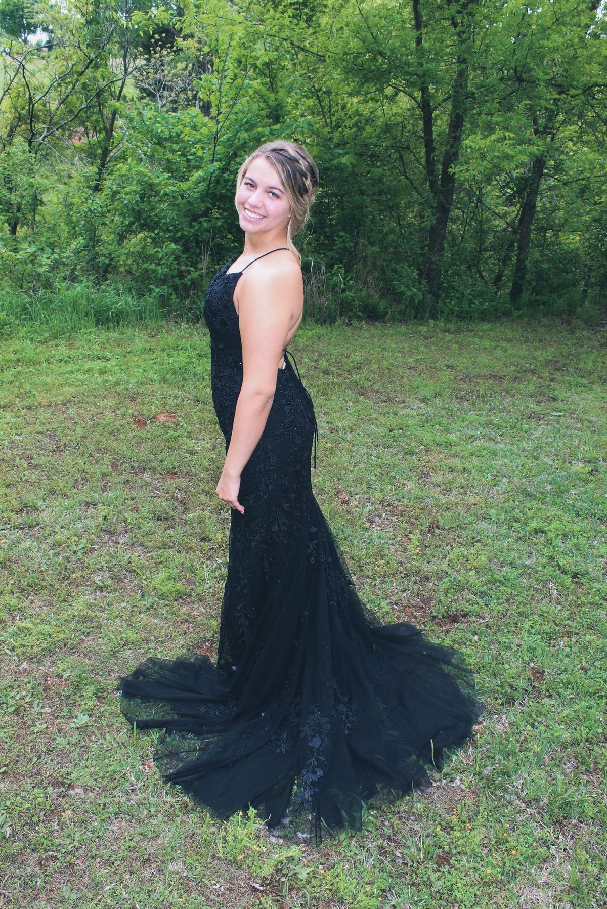 Sherri Hill Size 6 Prom Plunge Black Mermaid Dress on Queenly
