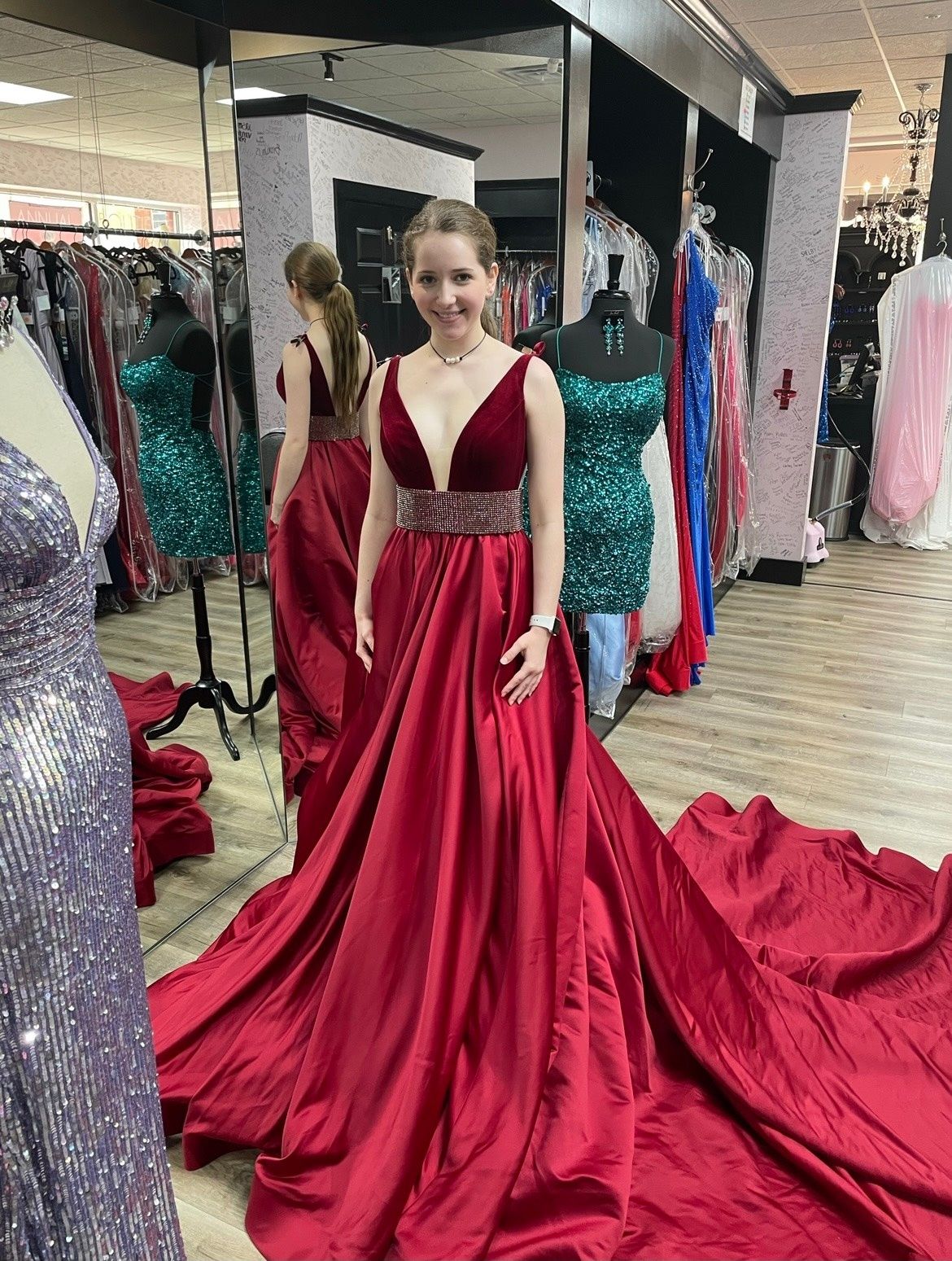 Style 33337 Jovani Size 2 Pageant Plunge Red Ball Gown on Queenly