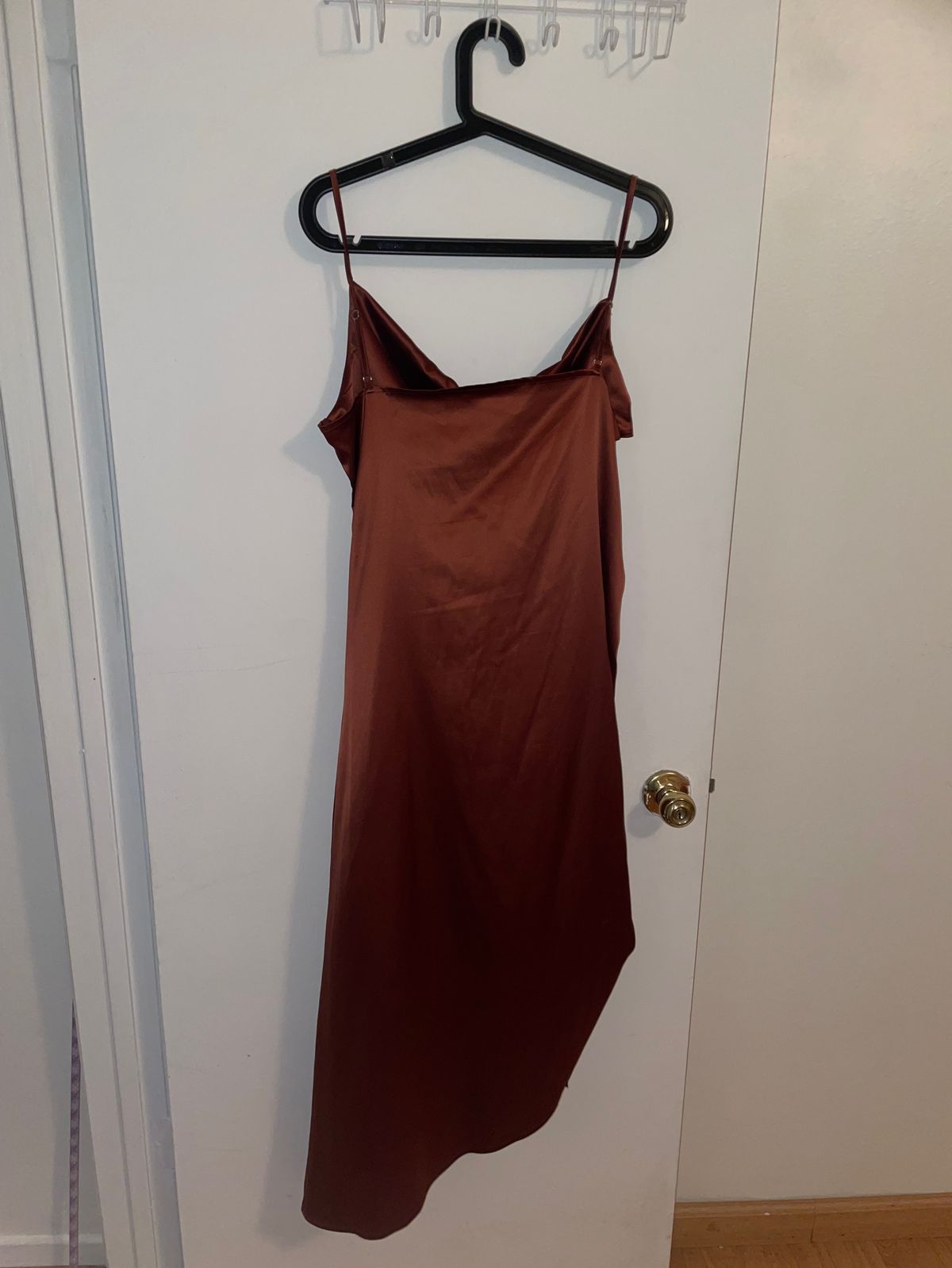 Size XL Prom Plunge Brown Cocktail Dress on Queenly