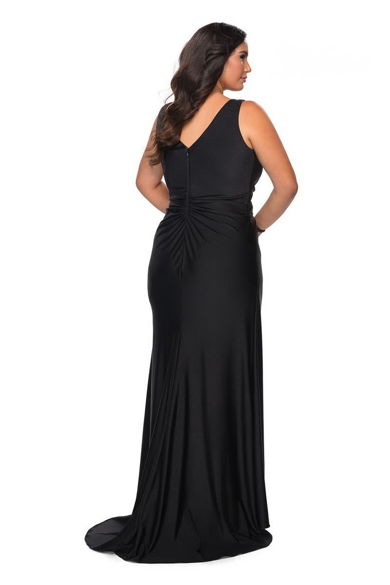 Mac Duggal Plus Size 18 Black Side Slit Dress on Queenly