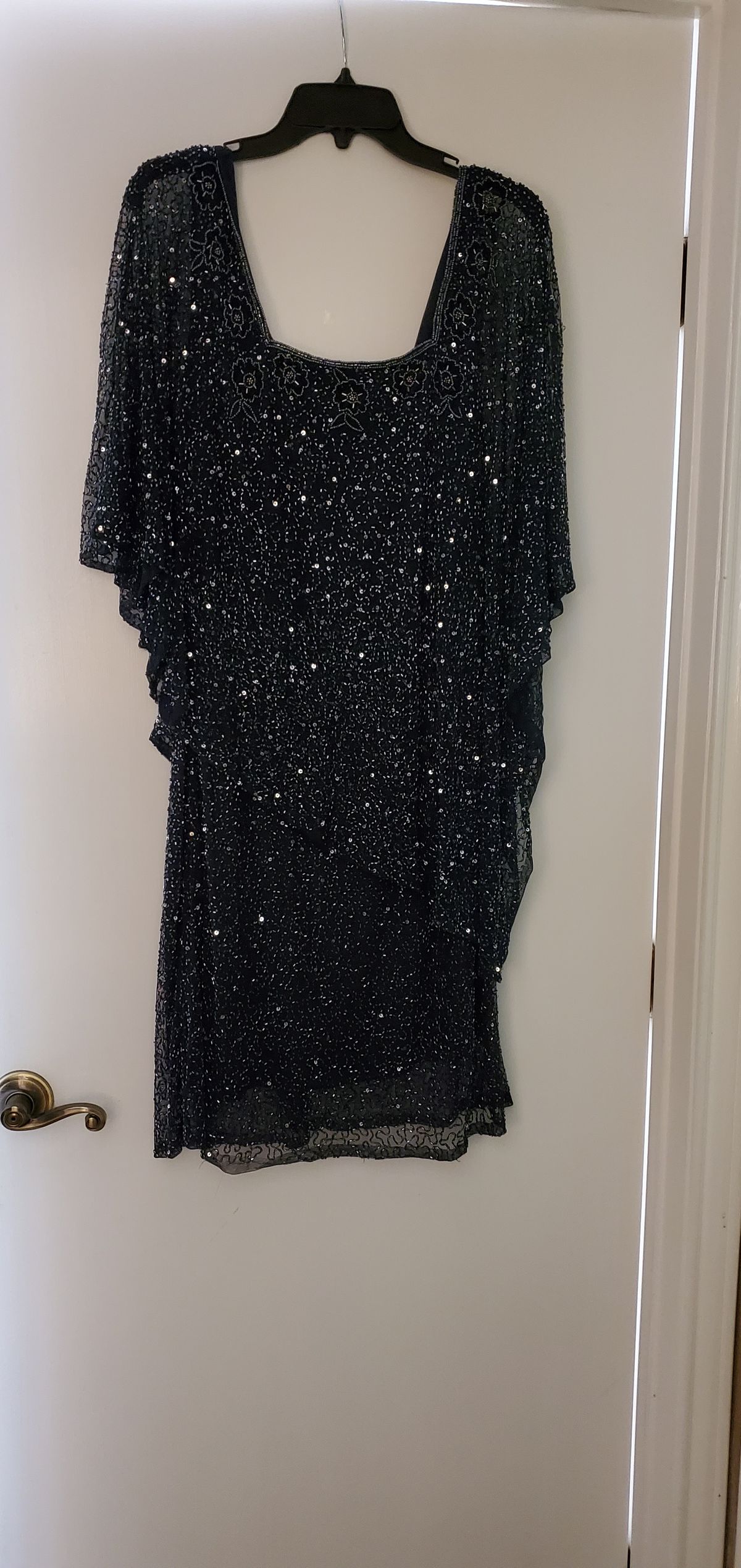 Pisarro Nights Plus Size 16 Blue Cocktail Dress on Queenly