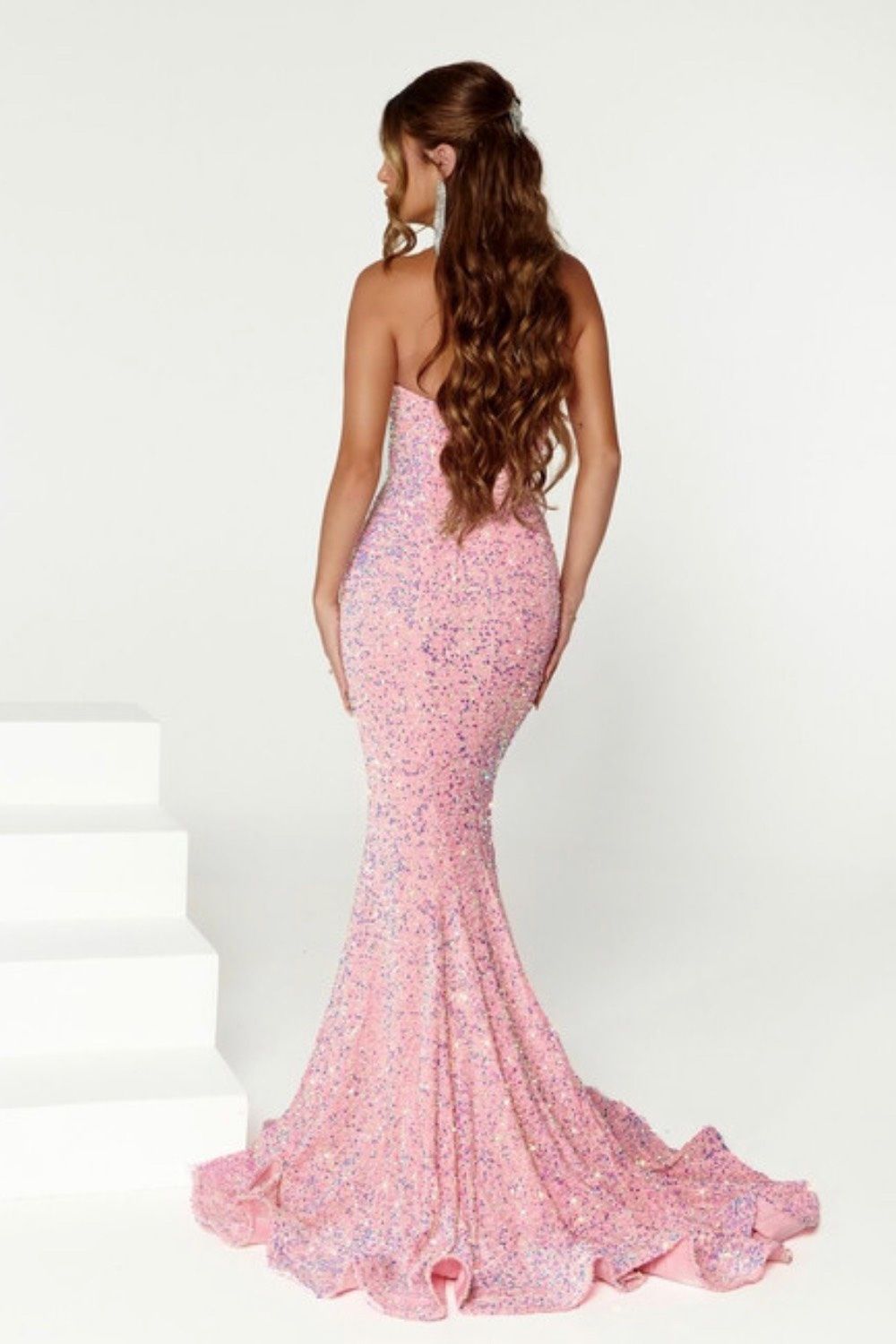 Portia and Scarlett Size 6 Prom Strapless Pink Mermaid Dress on Queenly