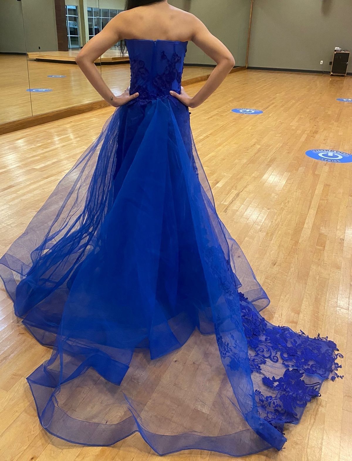 Juan Carlos Size 2 Prom Strapless Lace Royal Blue Ball Gown on Queenly