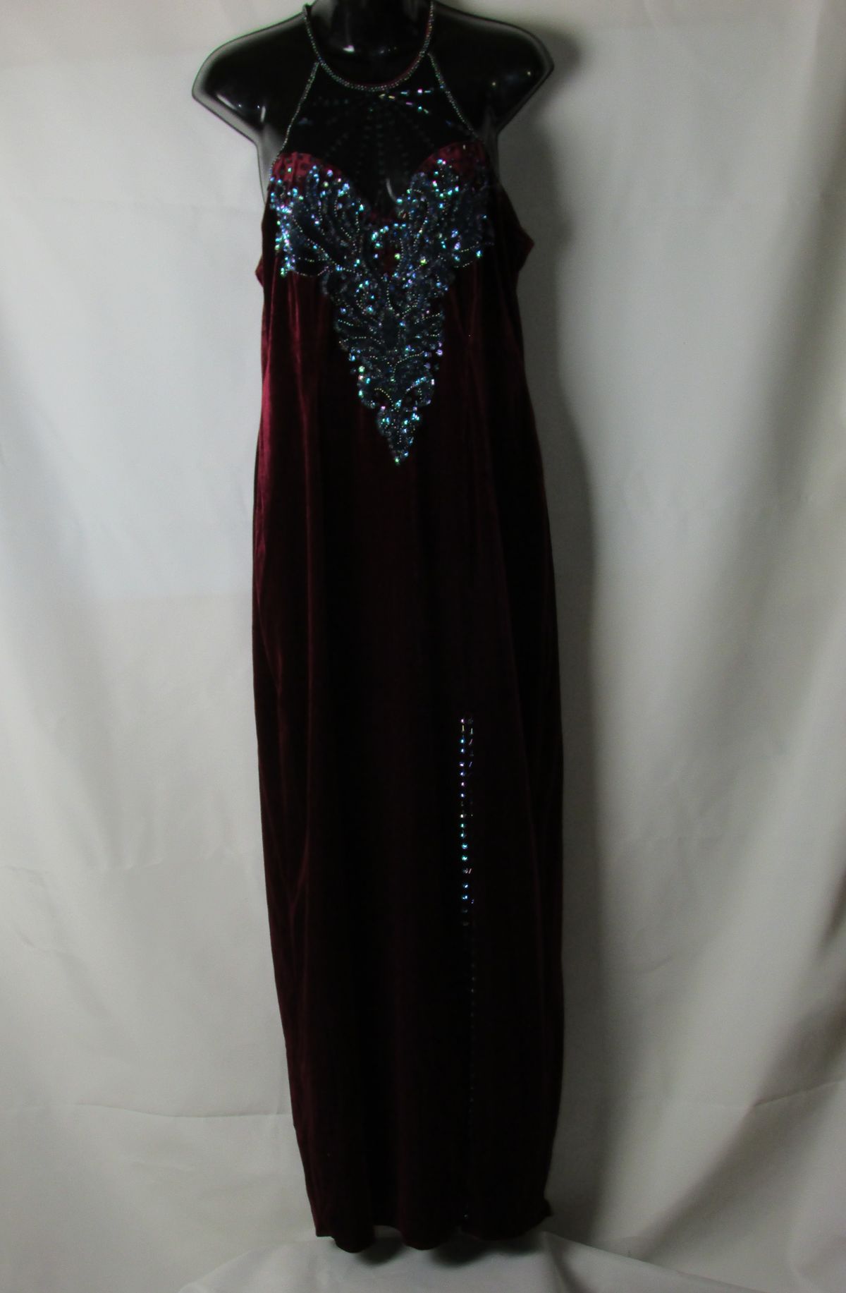 Size 4 Velvet Burgundy Red Ball Gown on Queenly