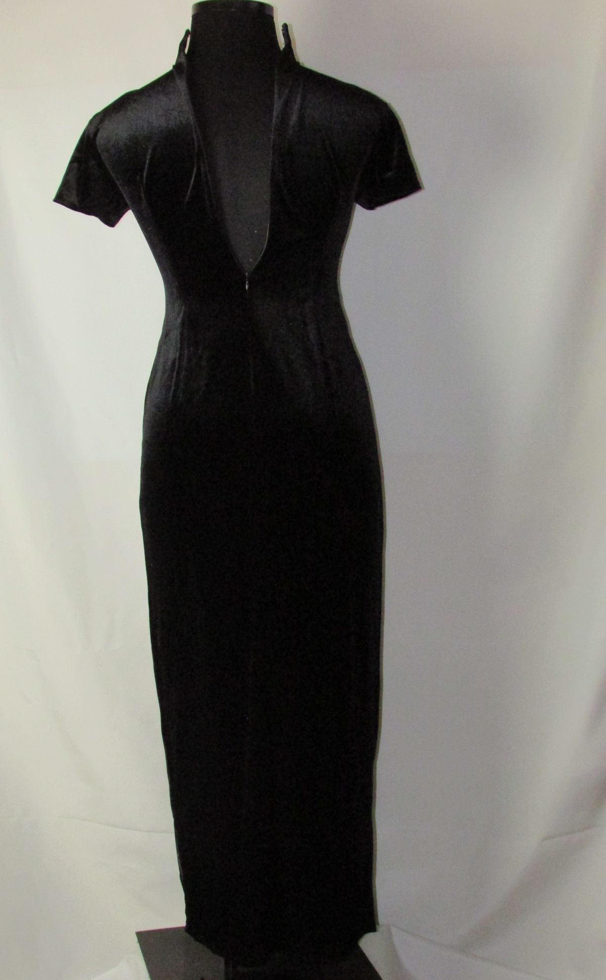 Size 4 Velvet Black Side Slit Dress on Queenly