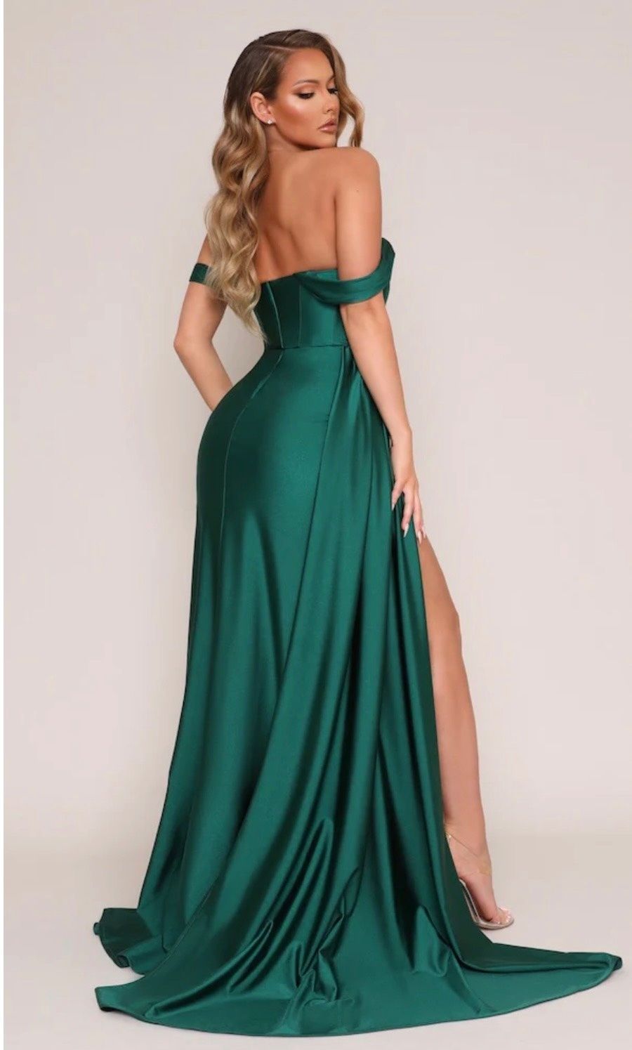 Size 4 Prom Off The Shoulder Green Side Slit Dress on Queenly