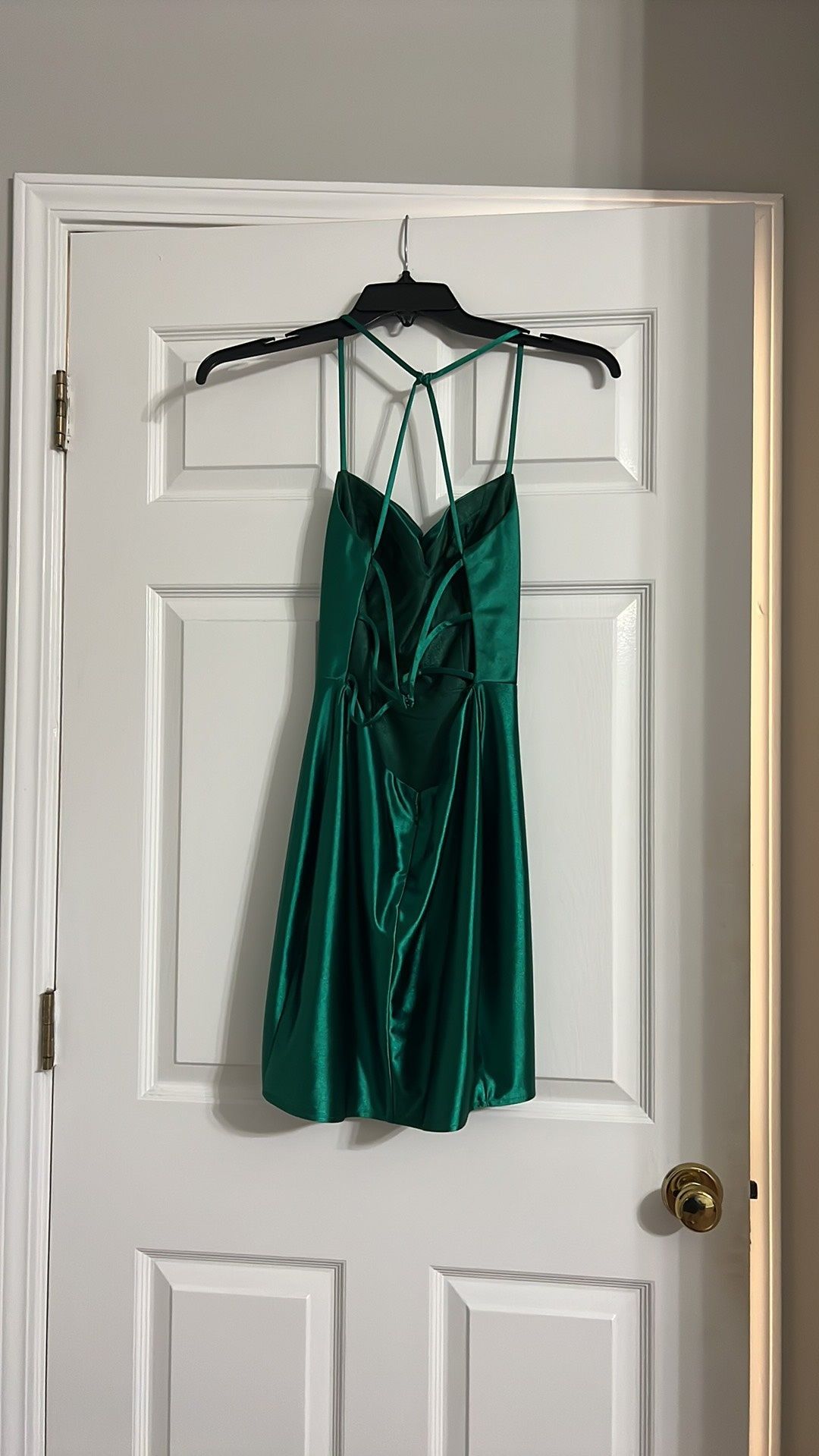 Alyce Paris Size 4 Homecoming Green Cocktail Dress on Queenly