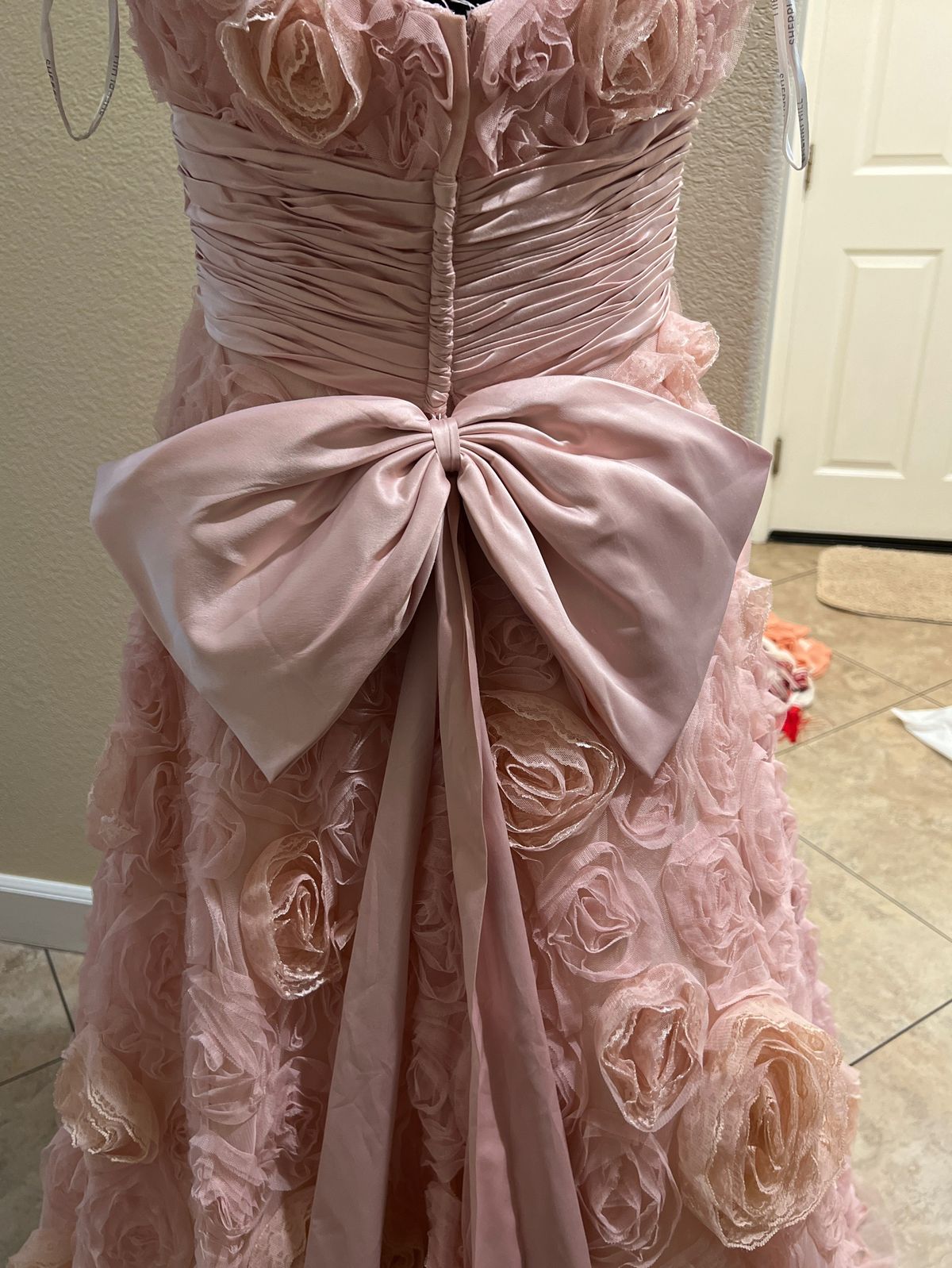 Sherri Hill Size 8 Prom Strapless Pink Ball Gown on Queenly
