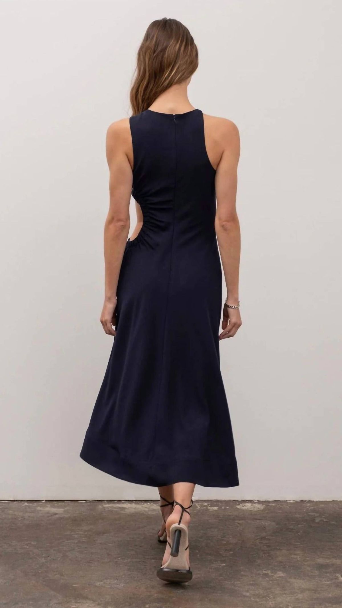 Style 1-5476460-2791 MOON RIVER Size L Homecoming High Neck Navy Blue Cocktail Dress on Queenly