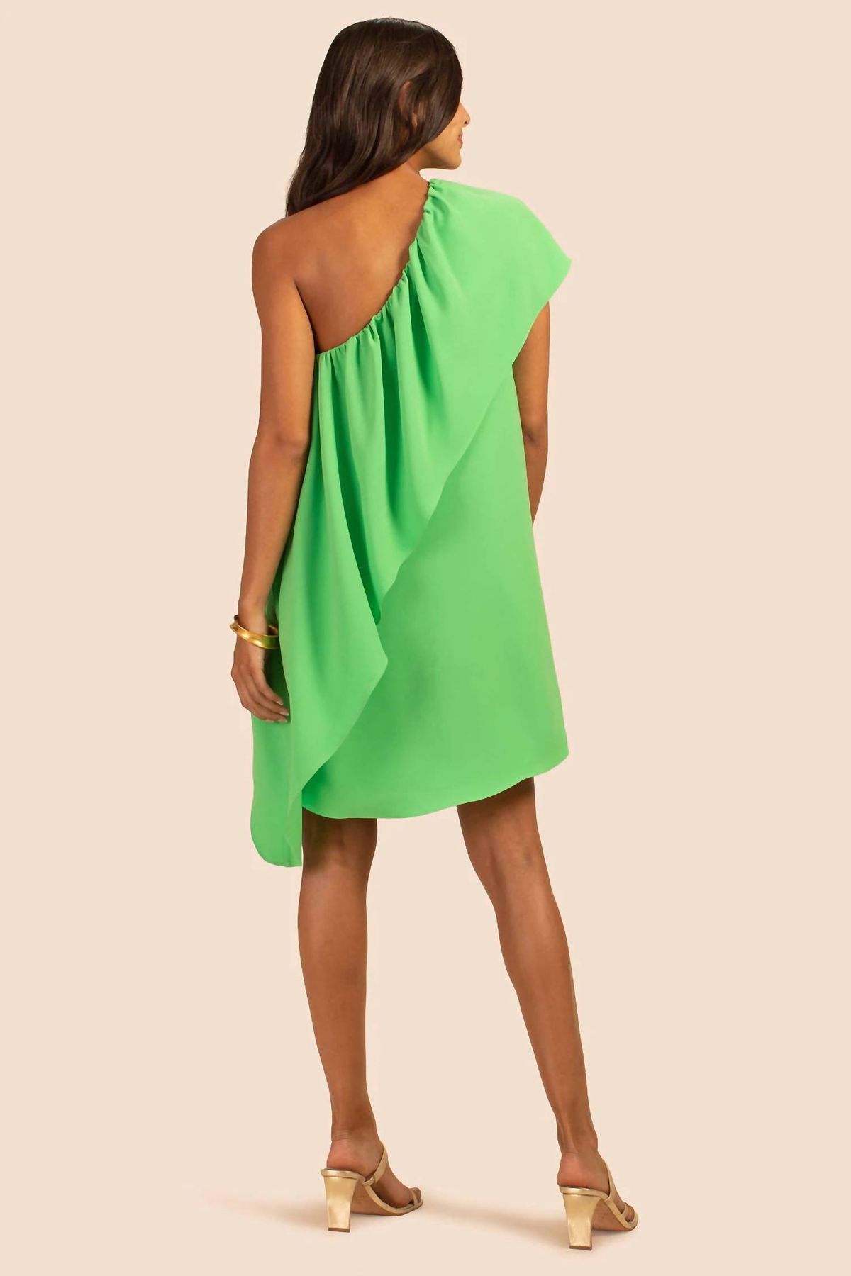 Style 1-2314154613-2901 Trina Turk Size M Homecoming One Shoulder Satin Light Green Cocktail Dress on Queenly