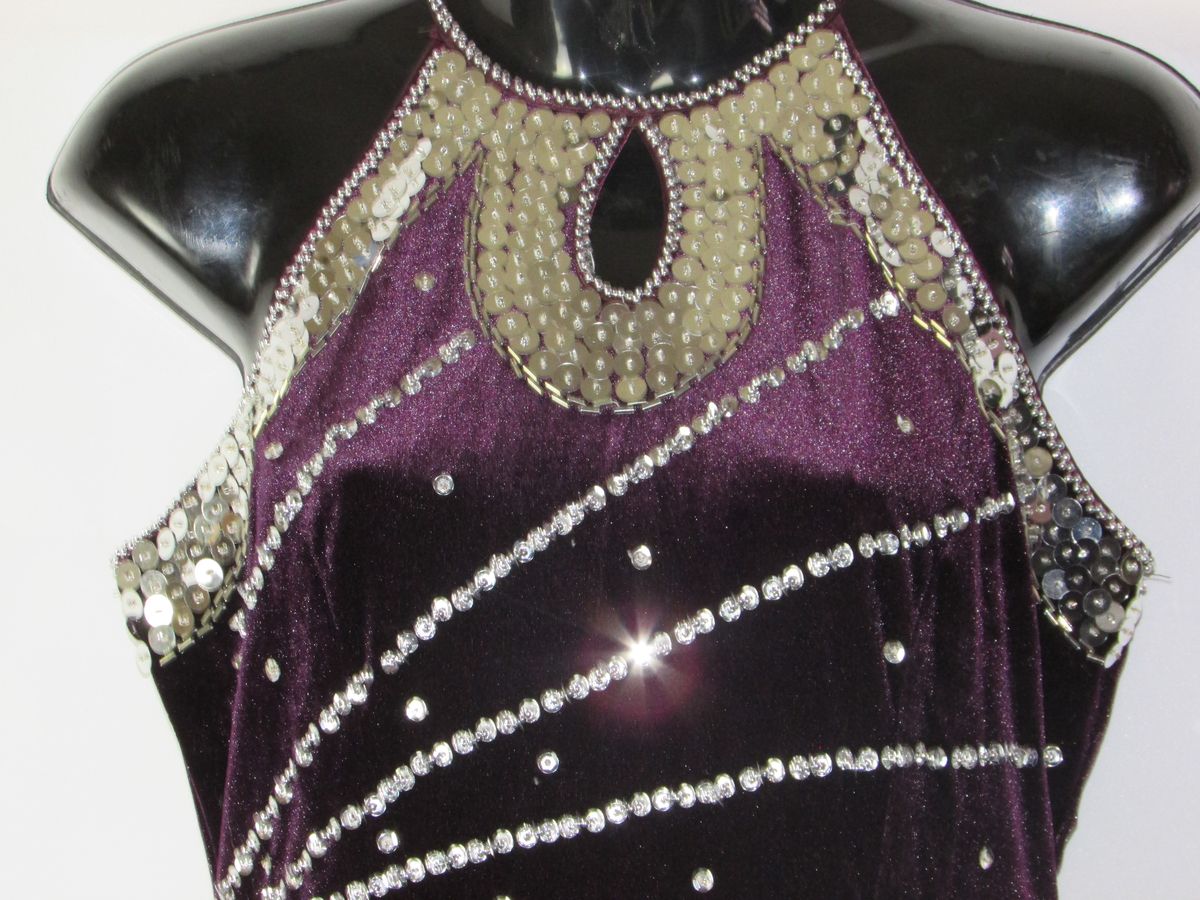 Size 14 Prom Velvet Purple Ball Gown on Queenly