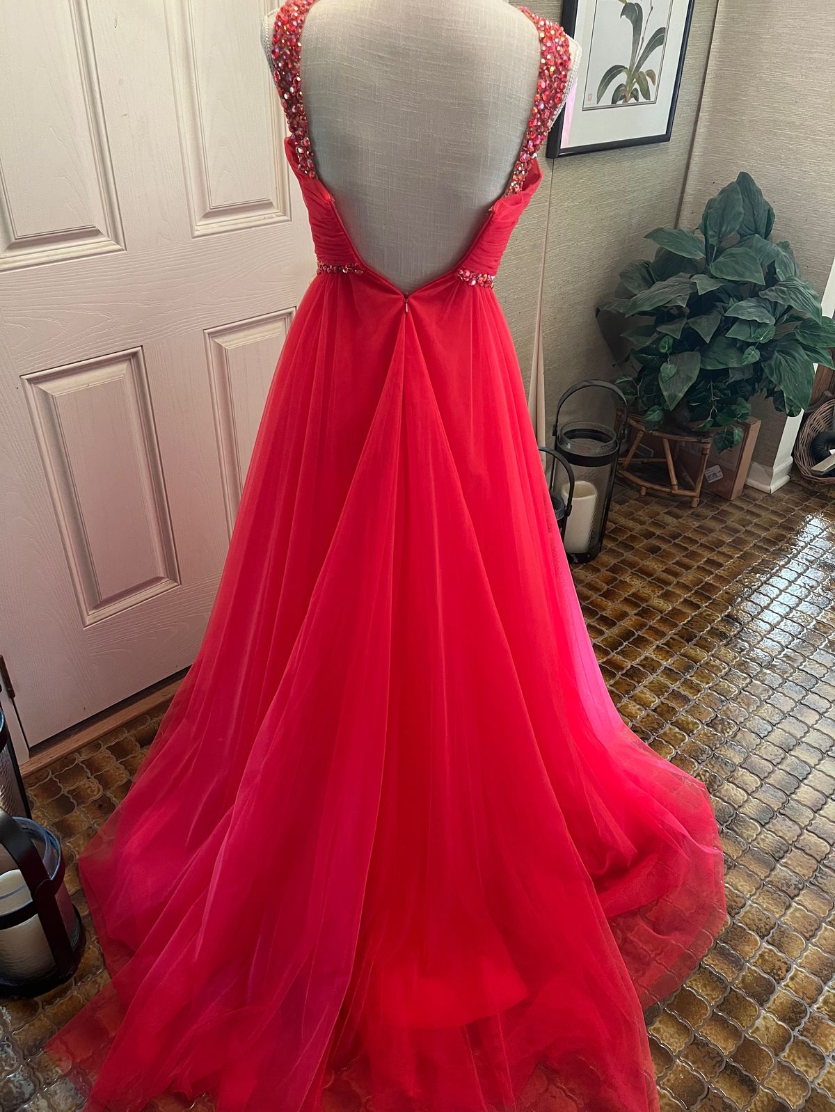 Size 0 High Neck Coral A-line Dress on Queenly