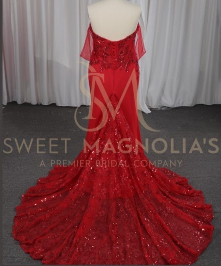 Plus Size 16 Prom Strapless Lace Red Mermaid Dress on Queenly