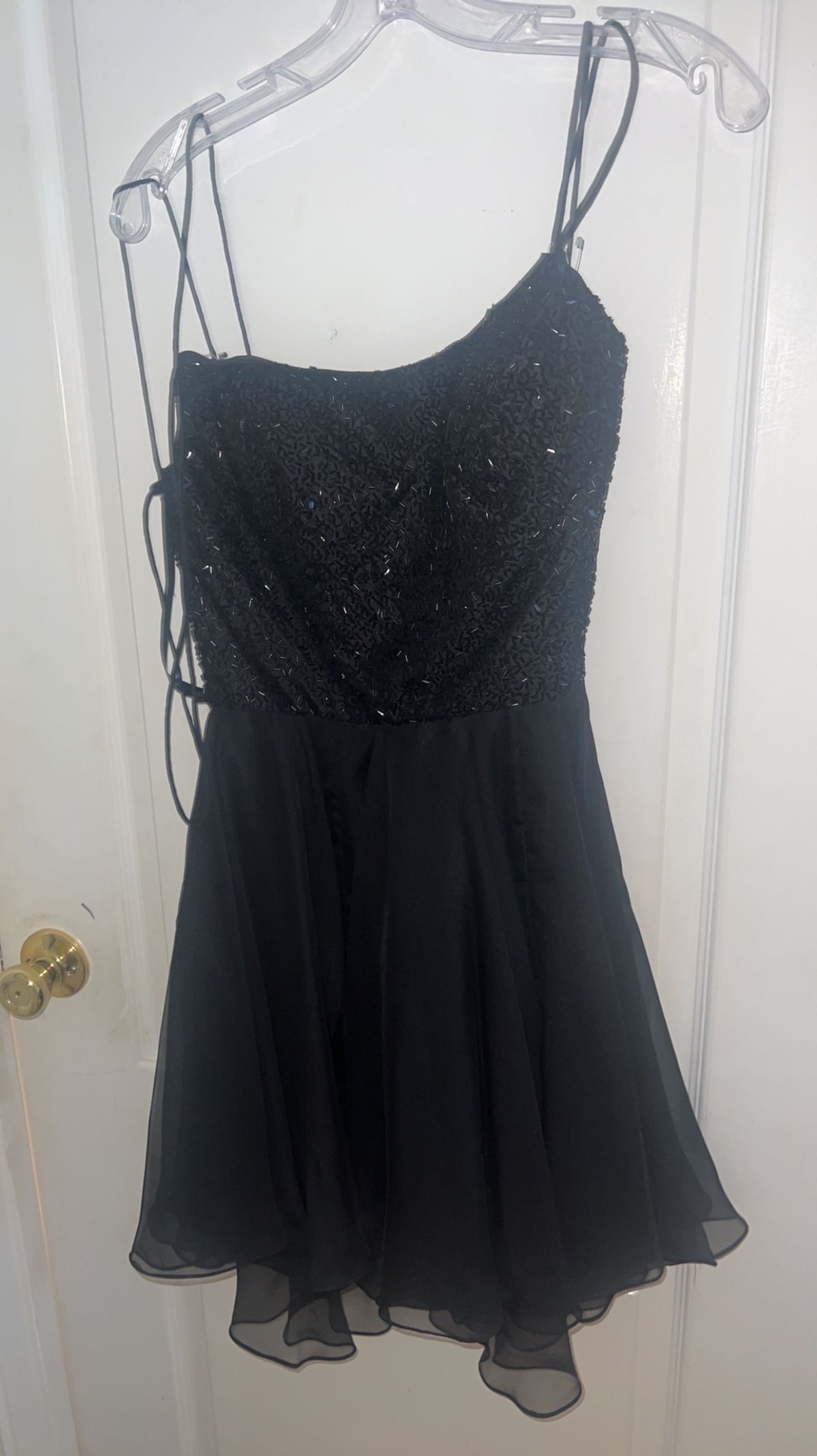 Sherri Hill Size 6 Prom Black Cocktail Dress on Queenly