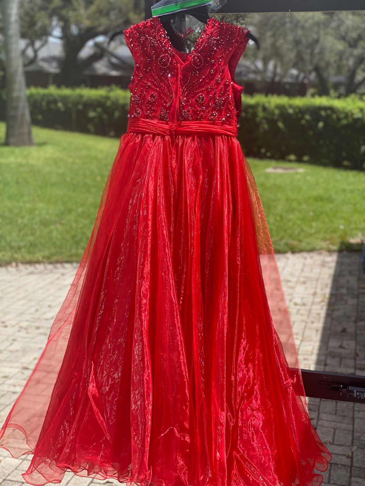 Sherri Hill Girls Size 12 Pageant Cap Sleeve Sequined Red Ball Gown on Queenly